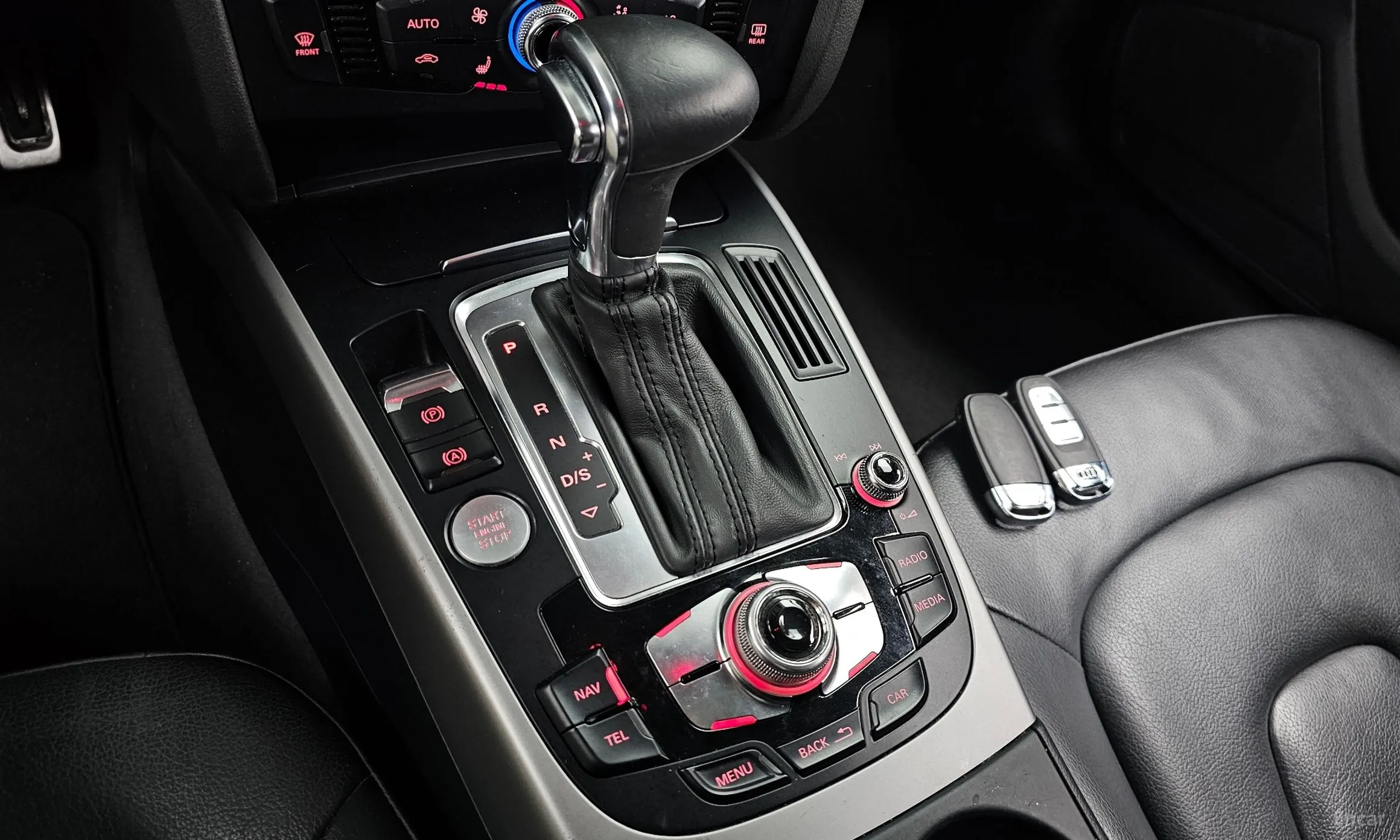 Audi New A4 превью 9