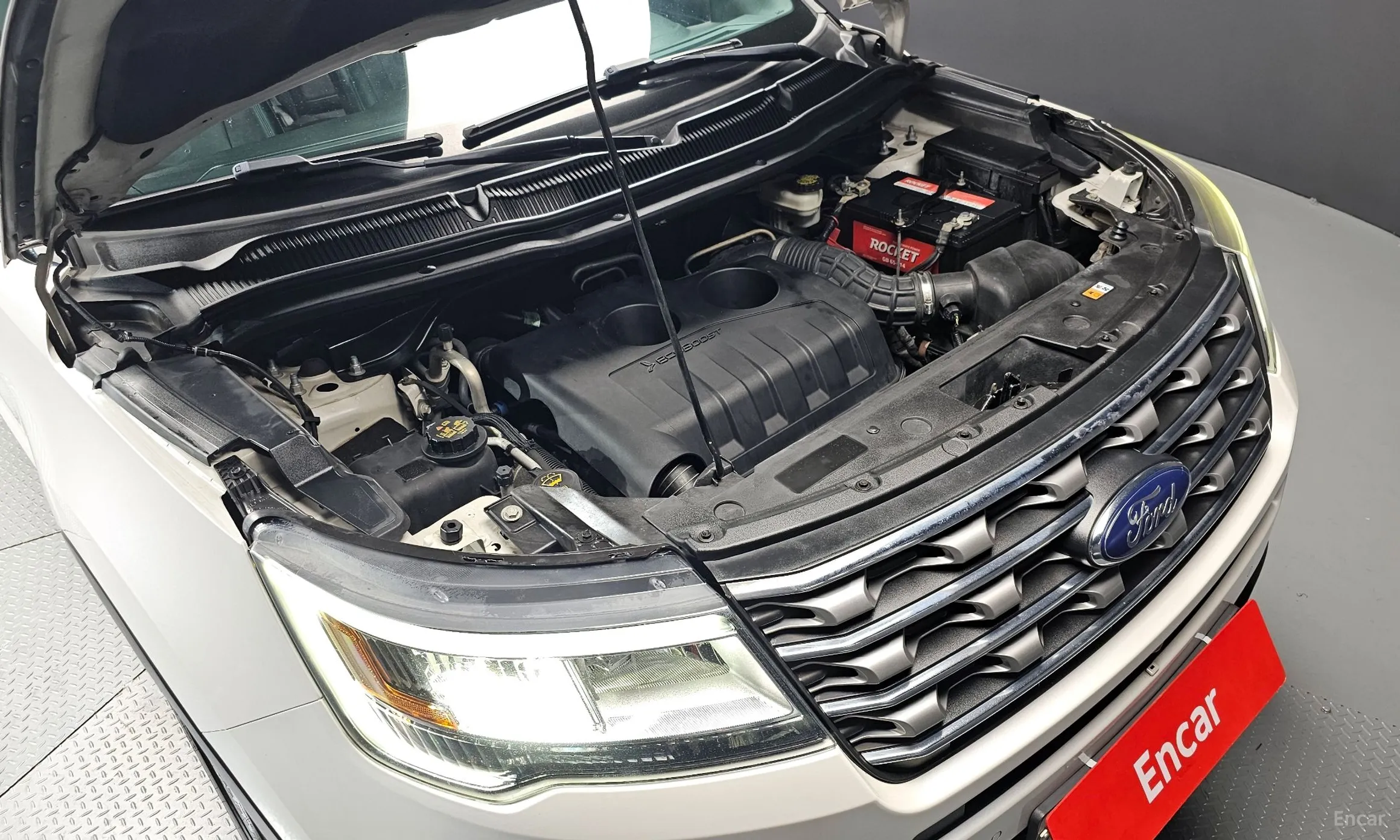 Ford Explorer превью 6