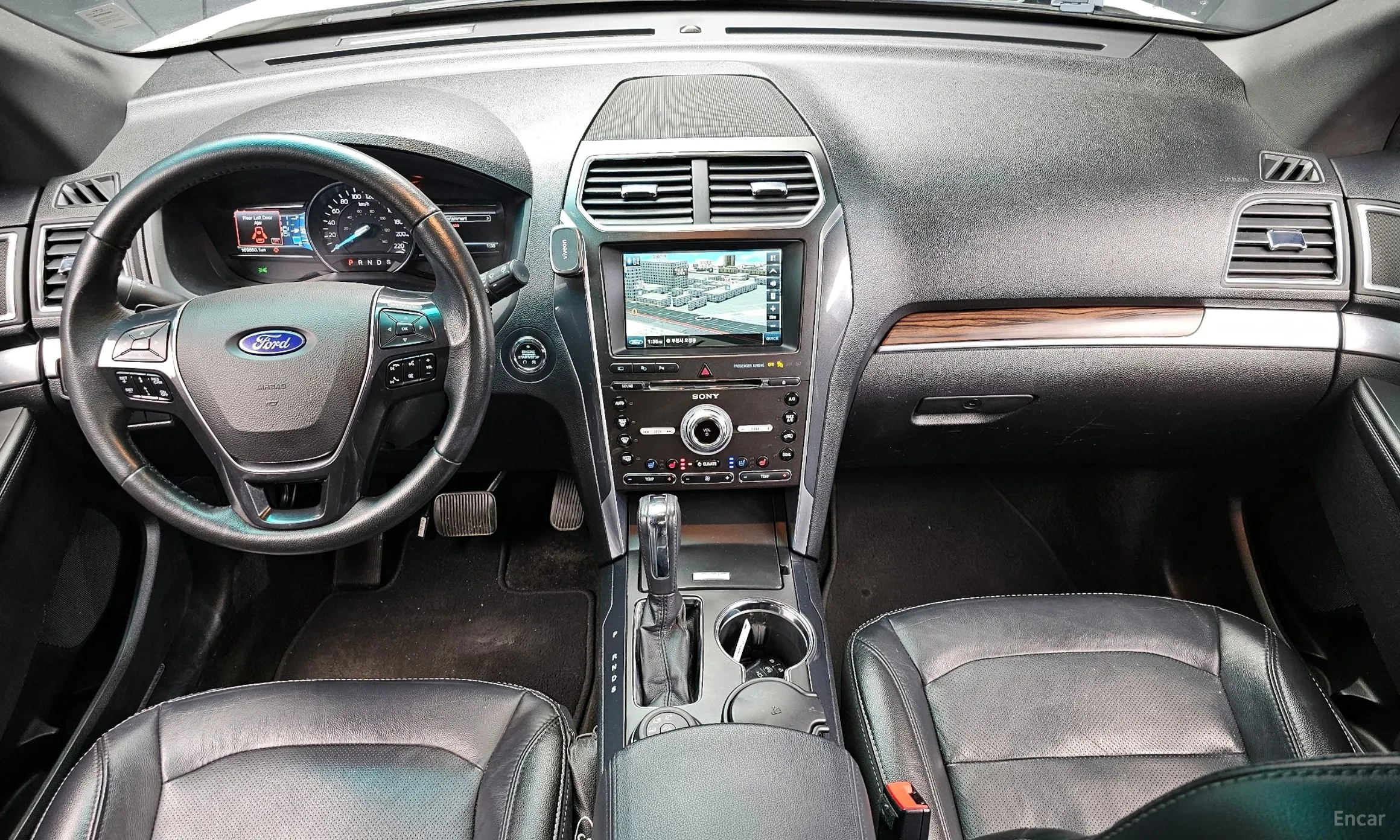 Ford Explorer превью 7
