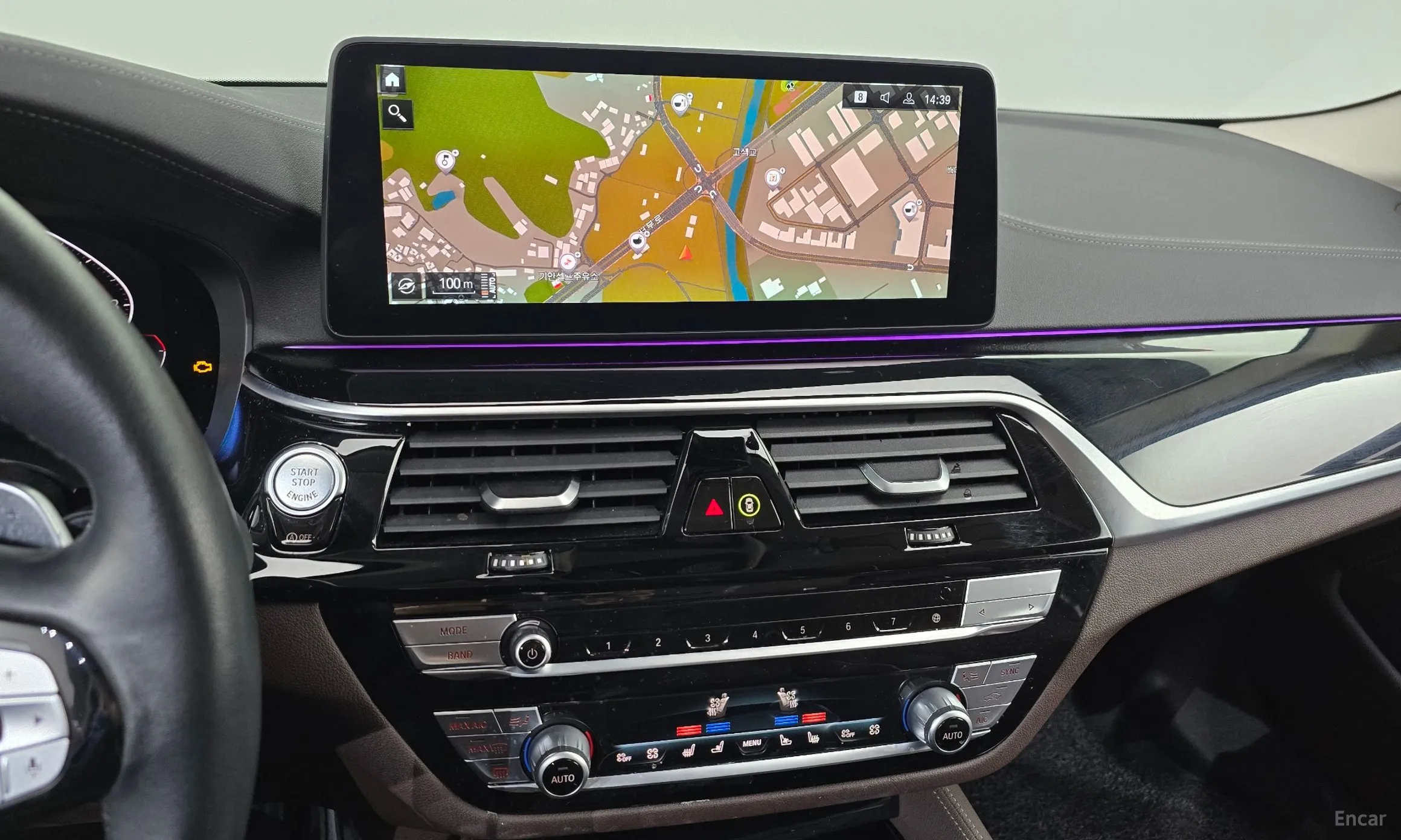 BMW 5 Series (G30) превью 14