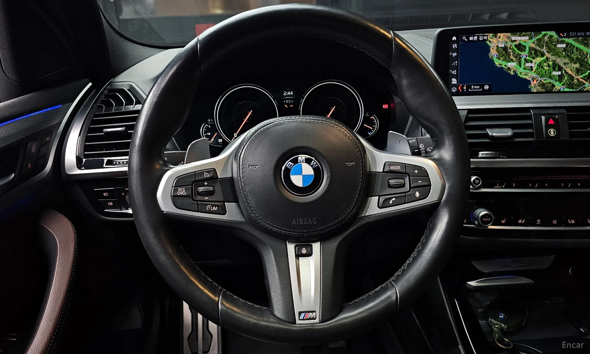 BMW X3 (G01) превью 14