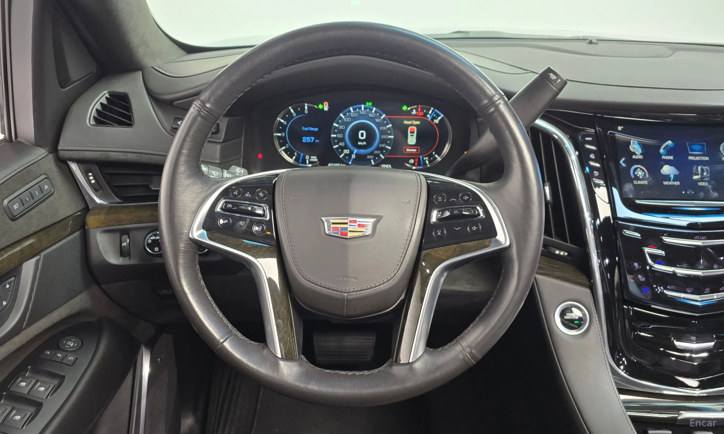 Cadillac Escalade превью 13