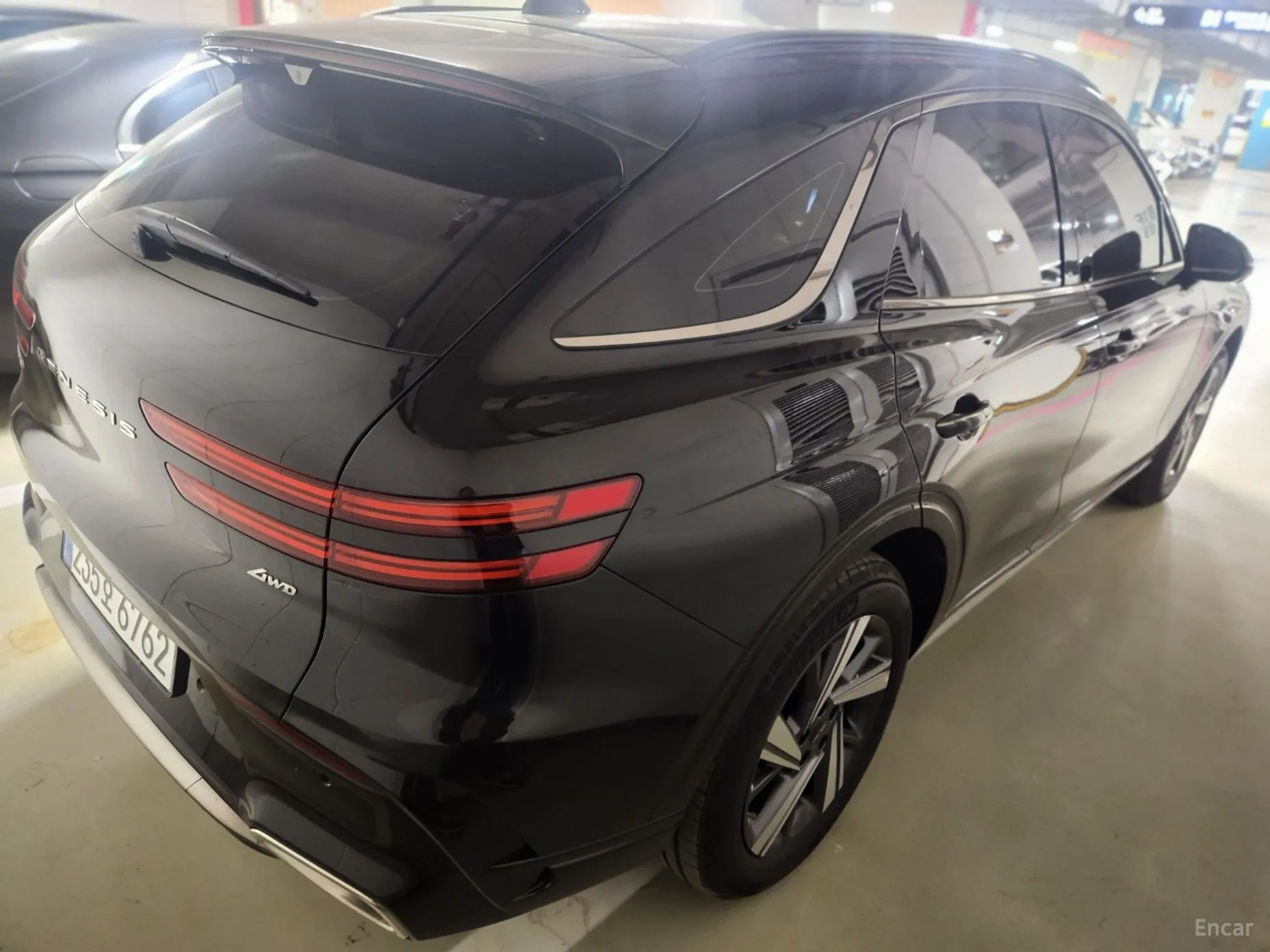 Genesis GV70 превью 4