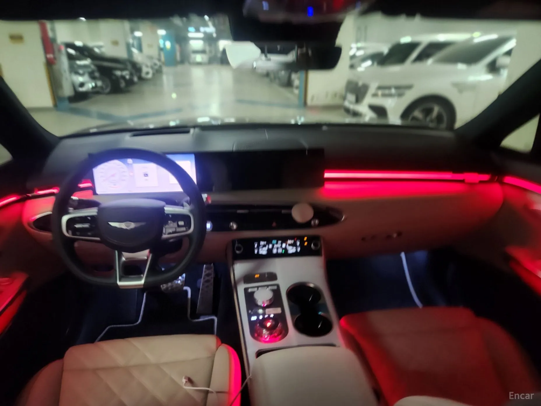 Genesis GV70 превью 5