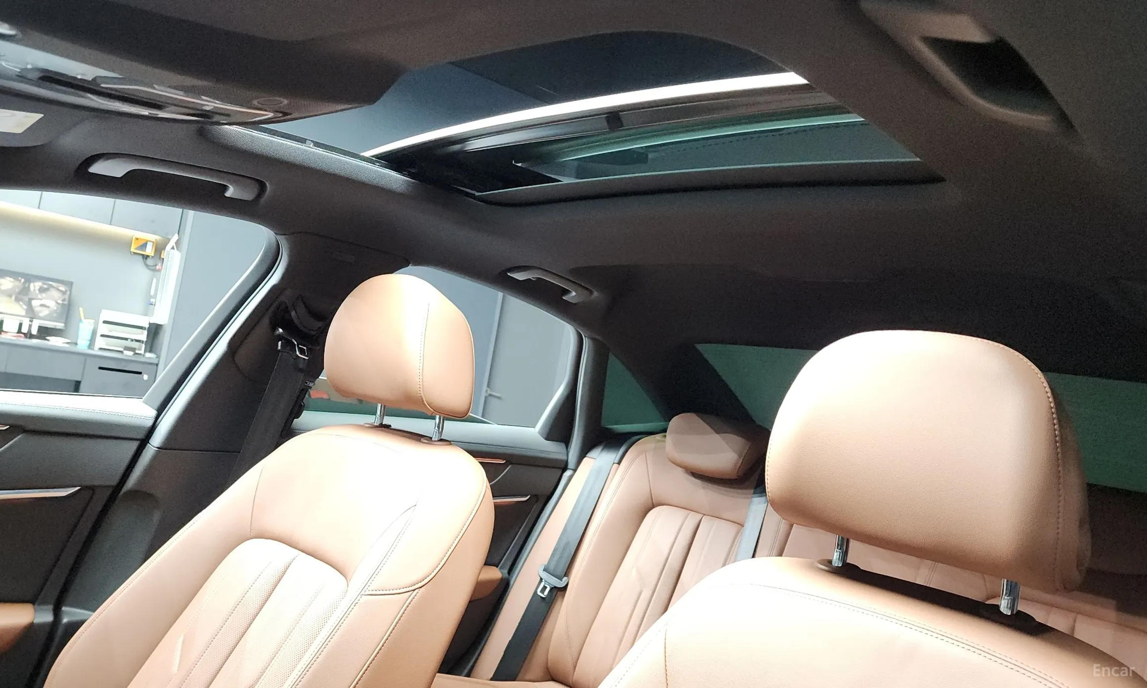 Audi A6 (C8) превью 18