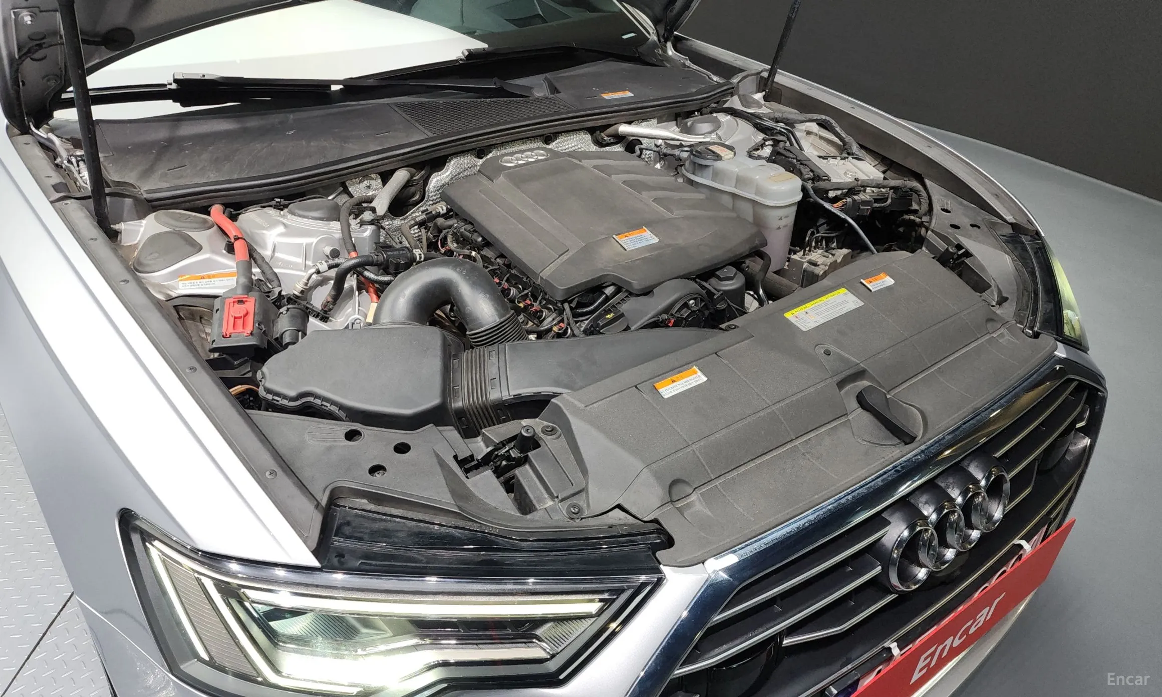 Audi A6 (C8) превью 6