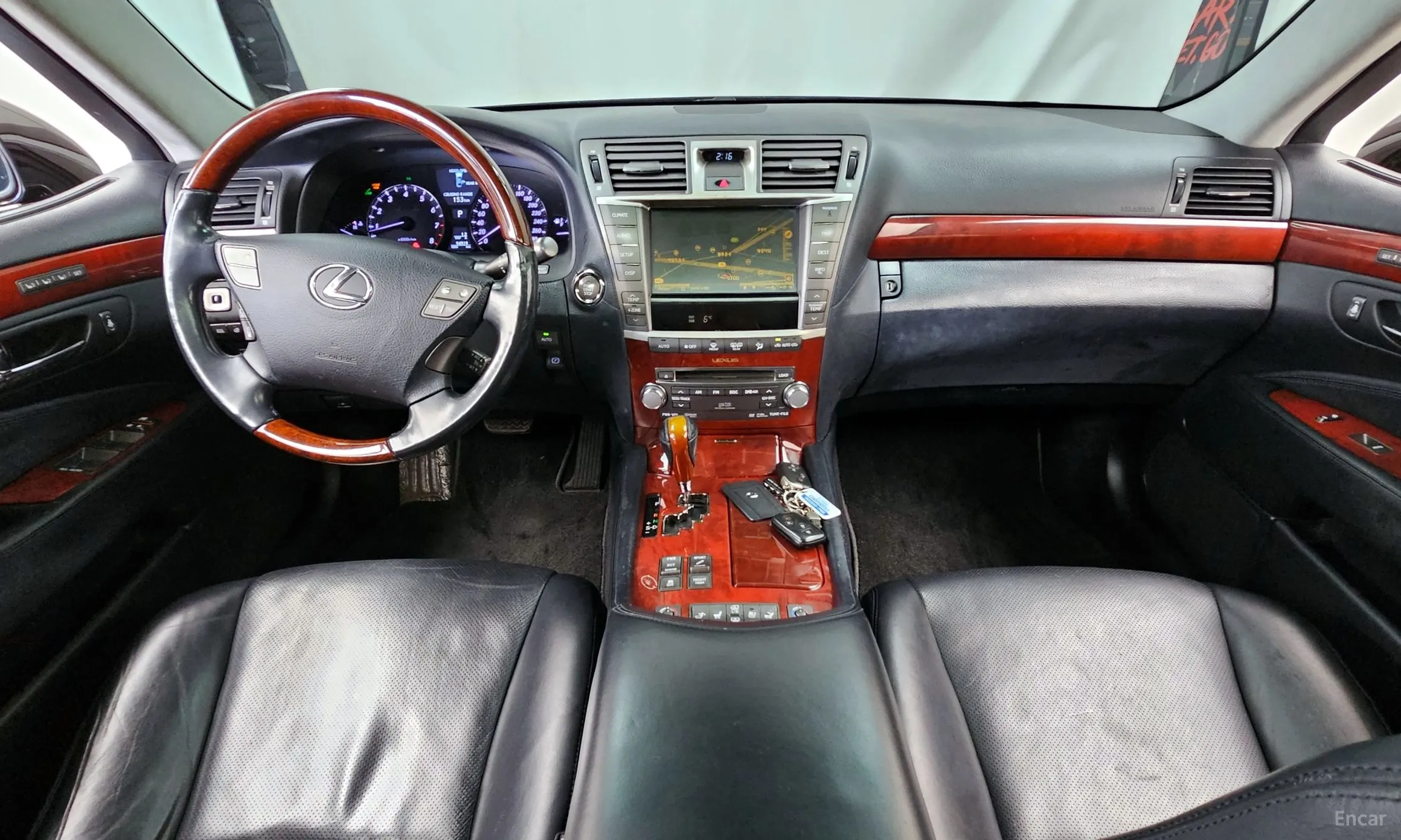 Lexus LS460L превью 7