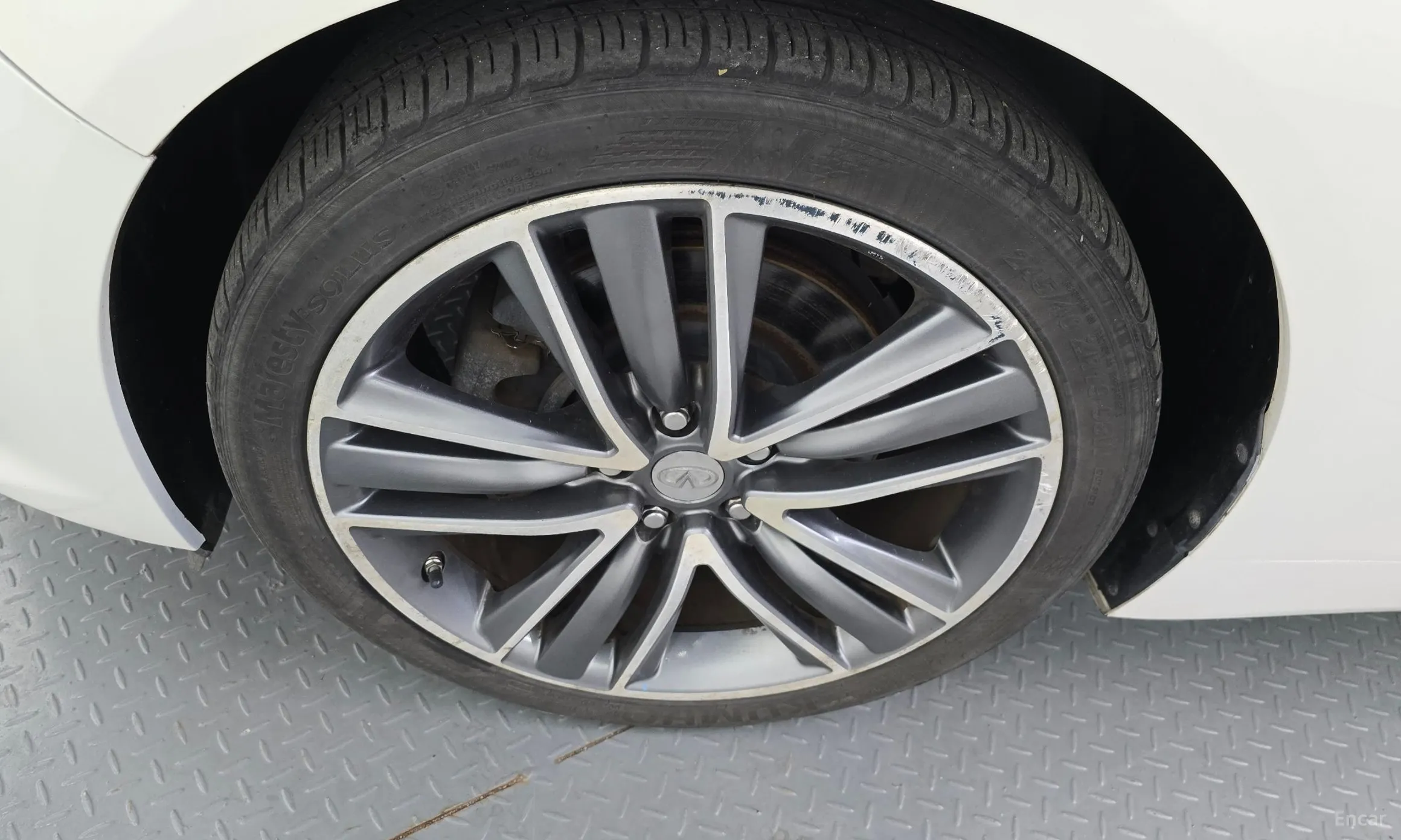 Infiniti Q50 превью 5