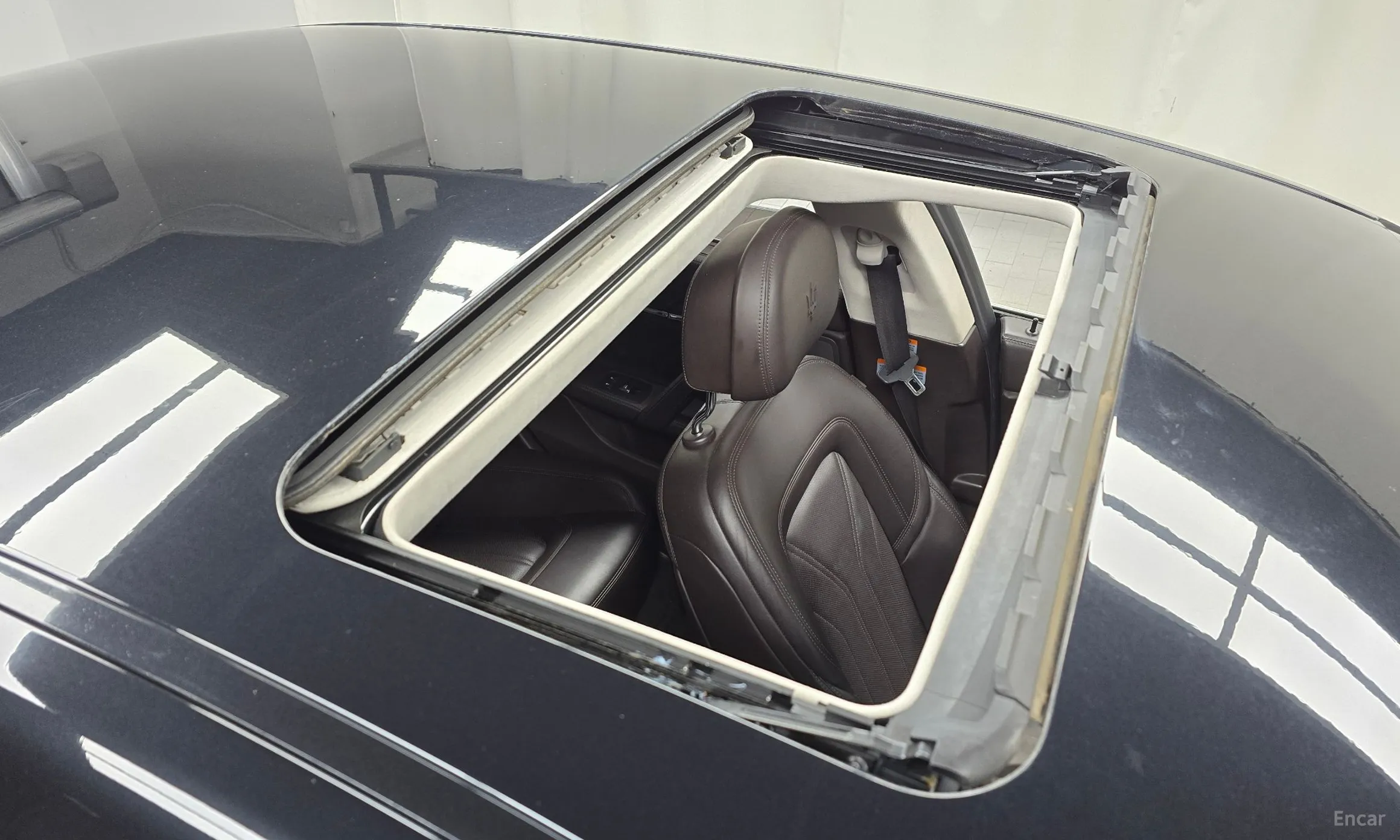 Maserati Quattroporte превью 18