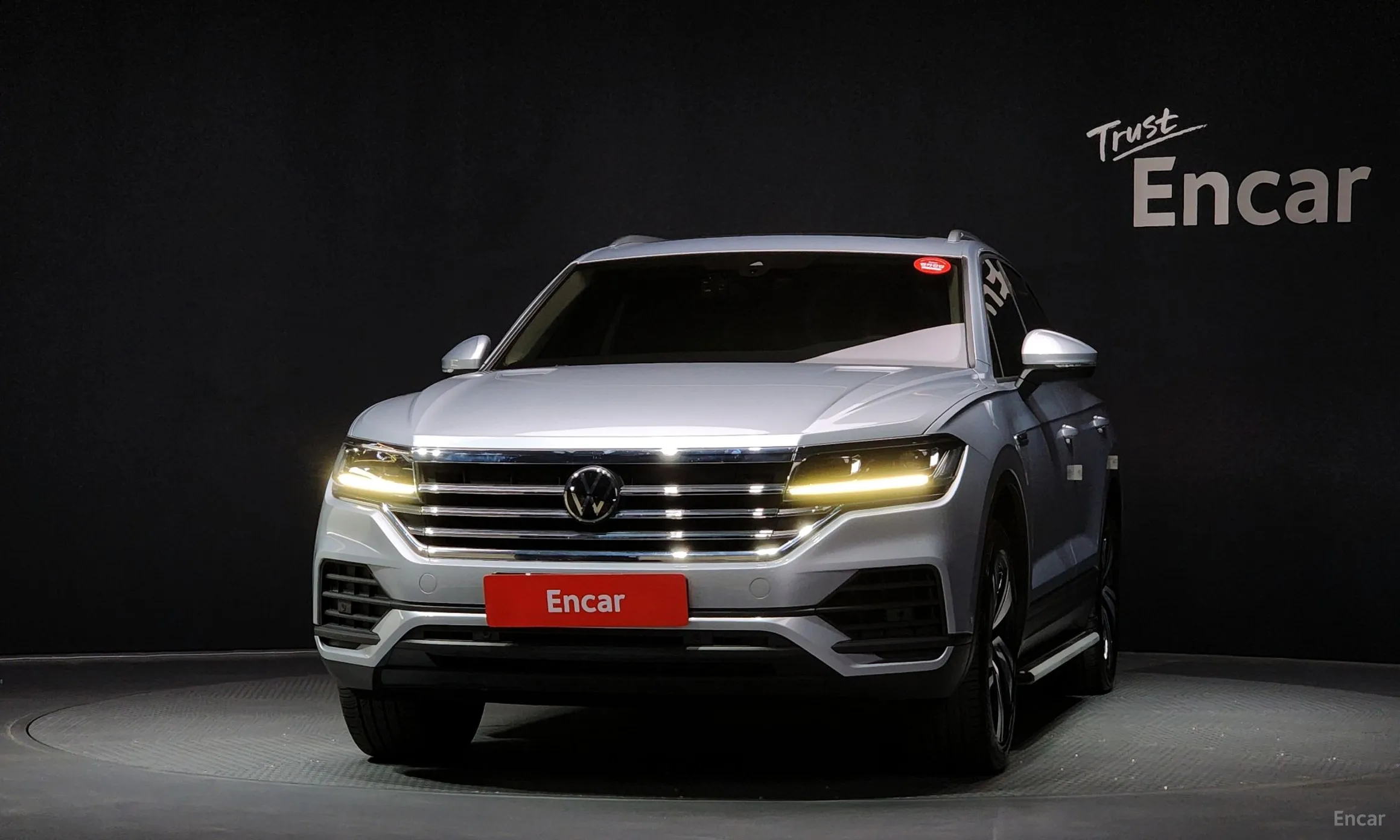 Volkswagen Touareg 3rd Generation превью 3
