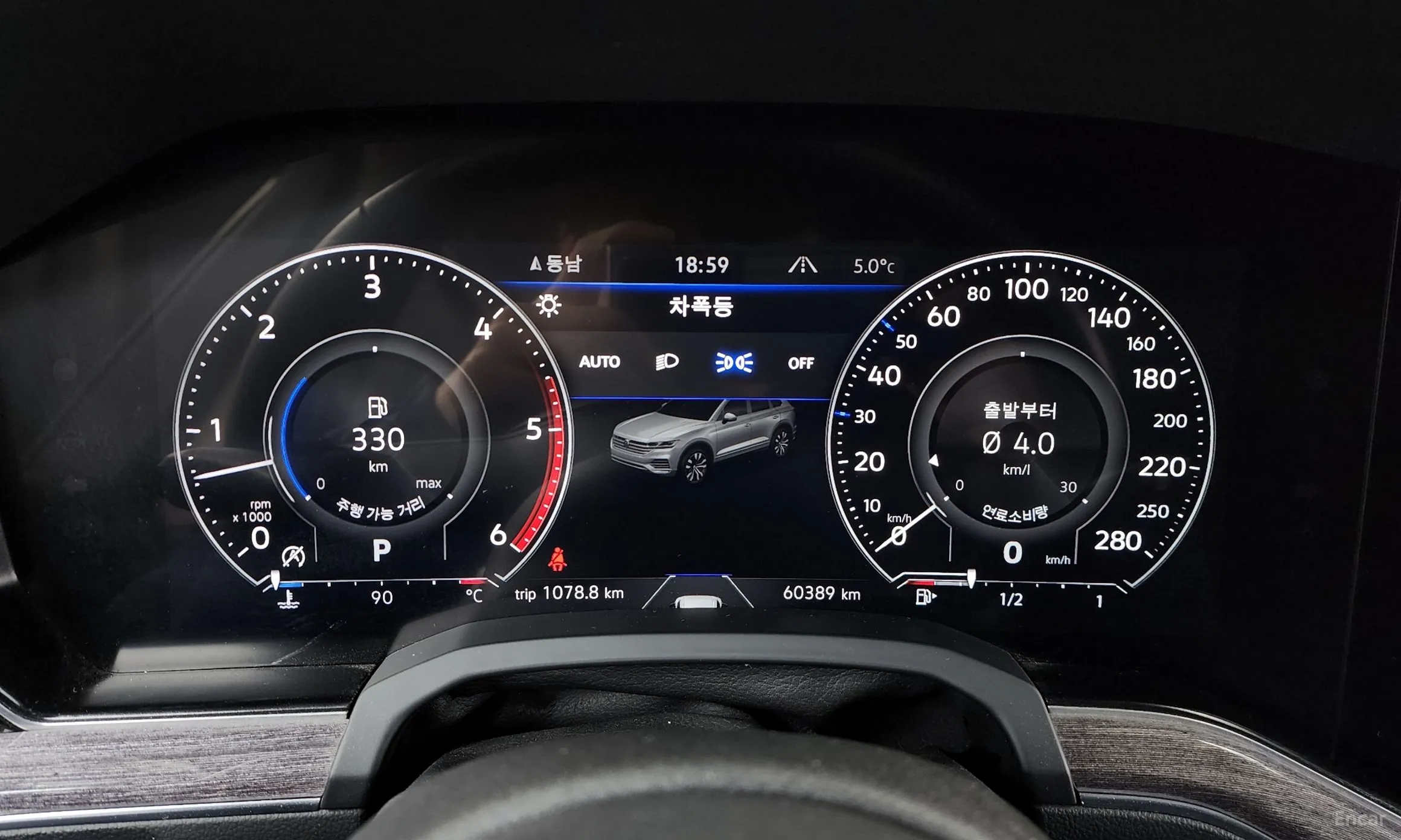Volkswagen Touareg 3rd Generation превью 8