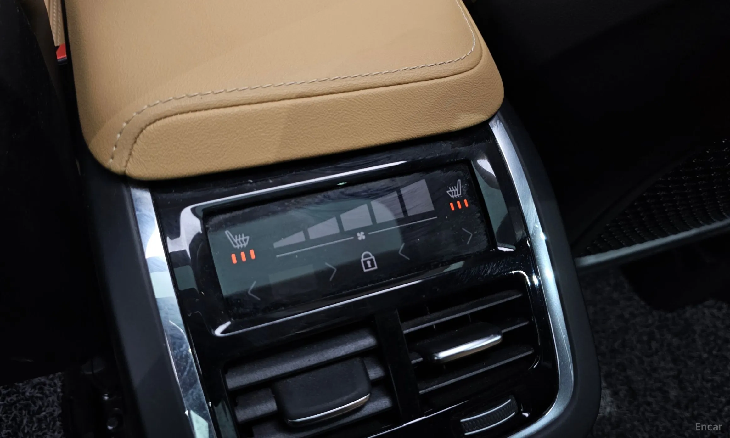 Volvo XC60 Gen 2 превью 19