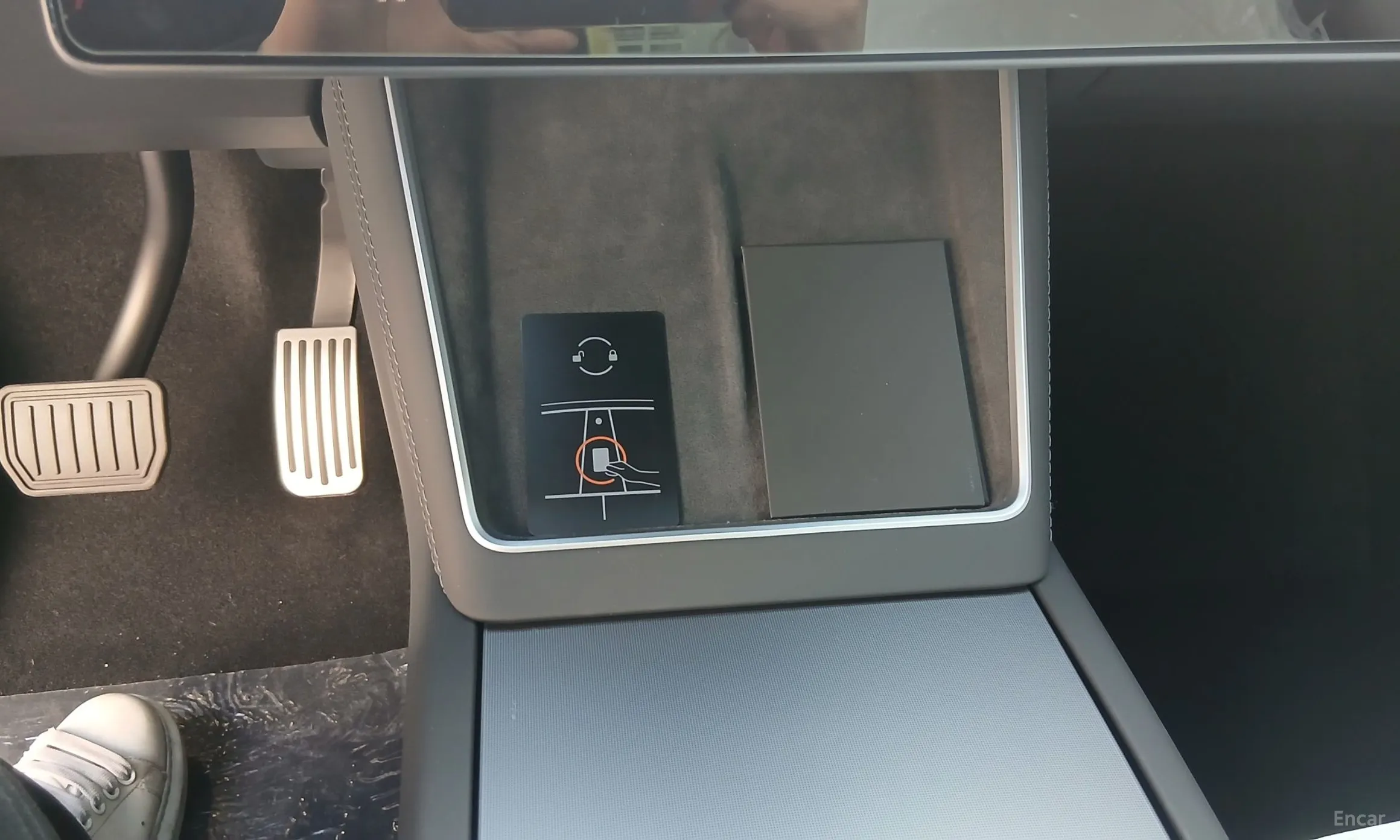 Tesla Model Y превью 13