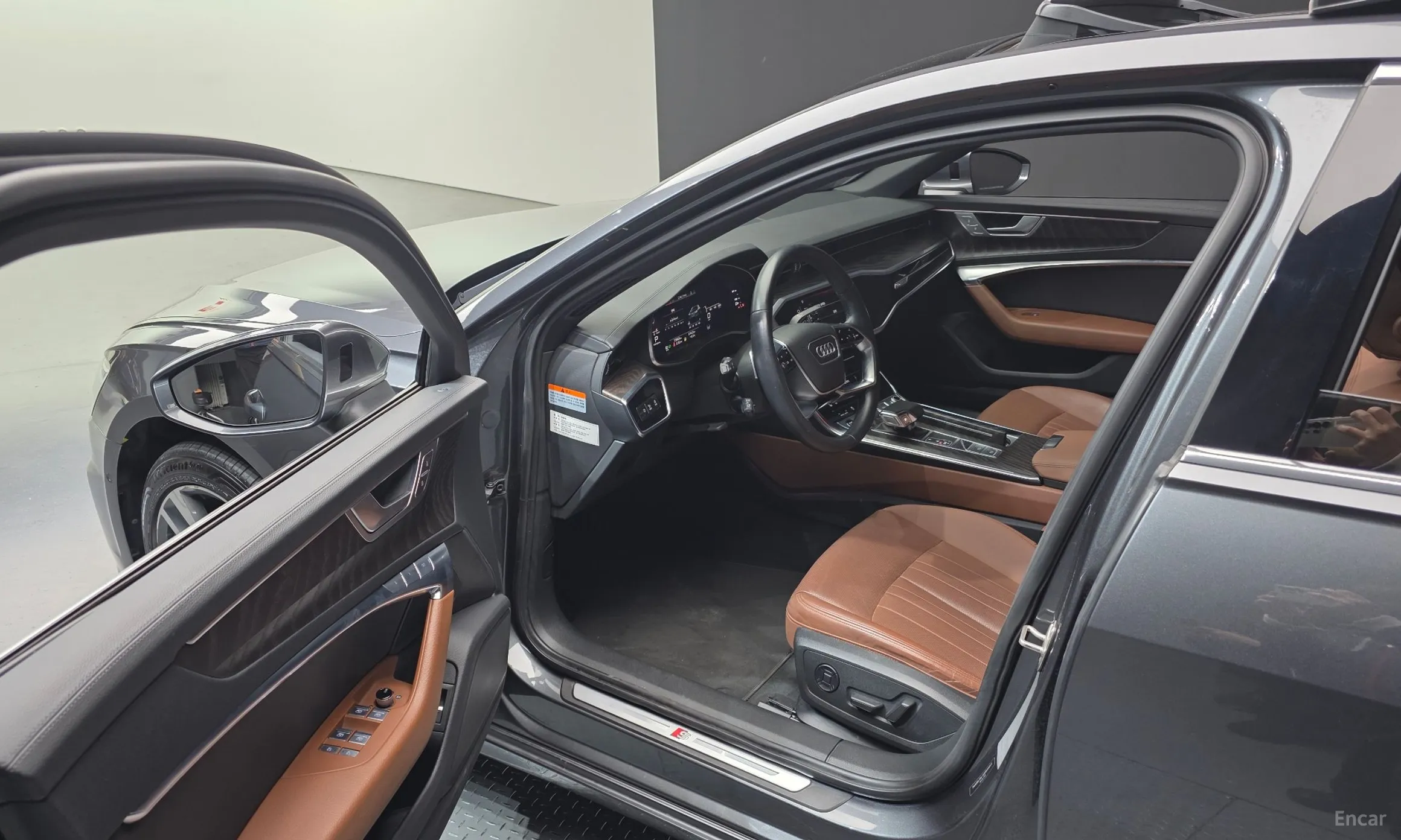 Audi A6 (C8) превью 10