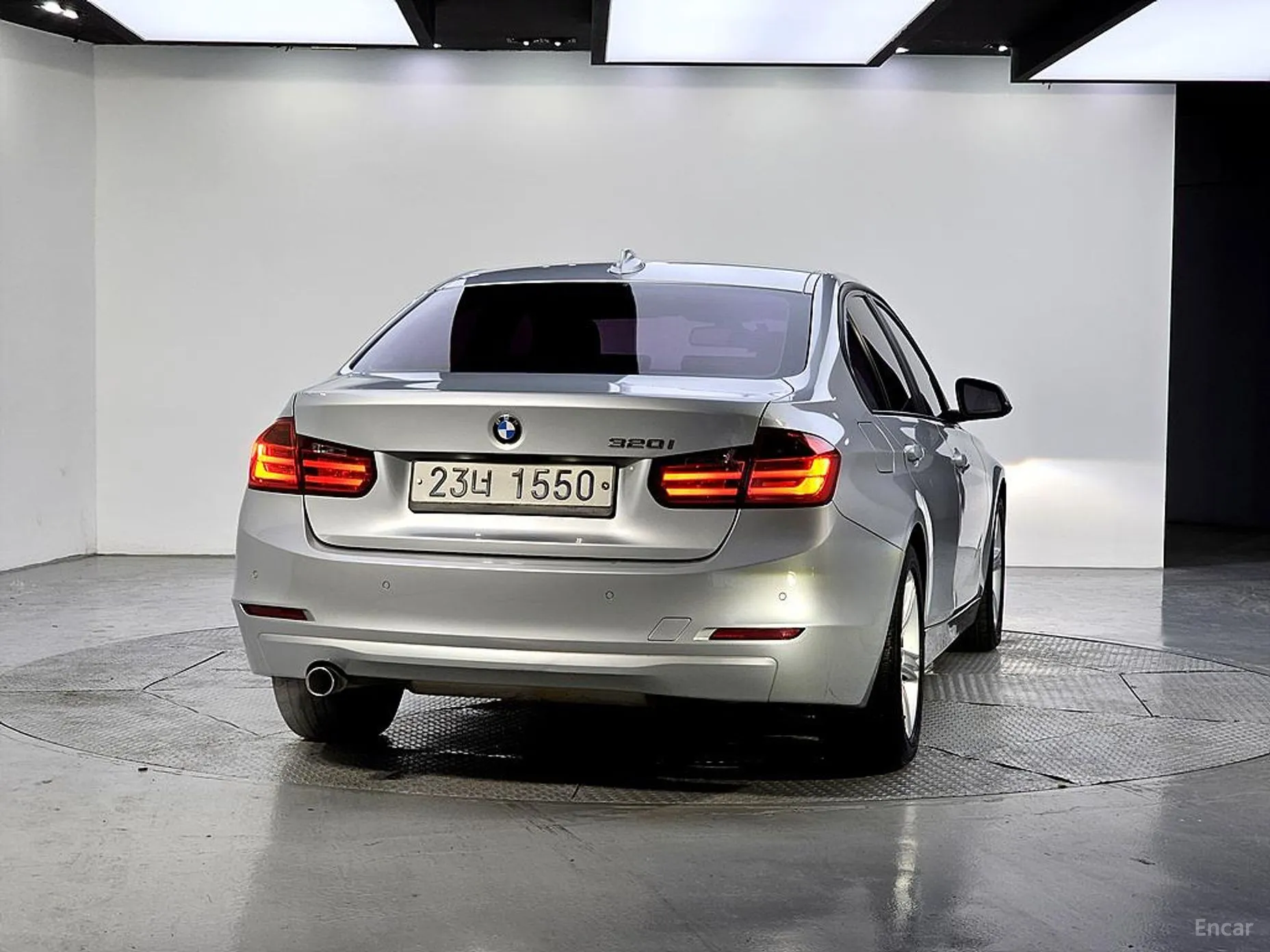 BMW 3 Series (F30) превью 3