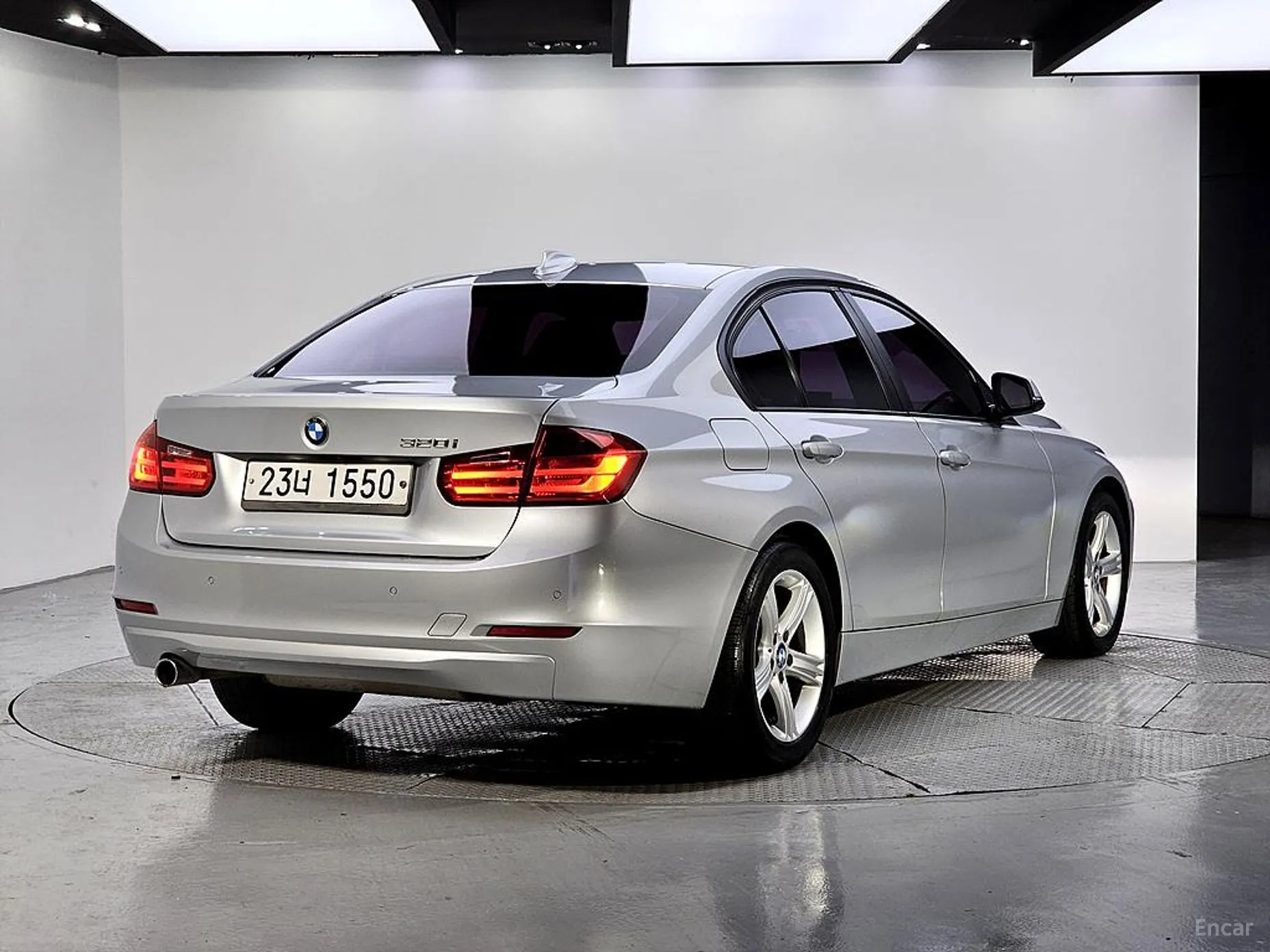 BMW 3 Series (F30) превью 4