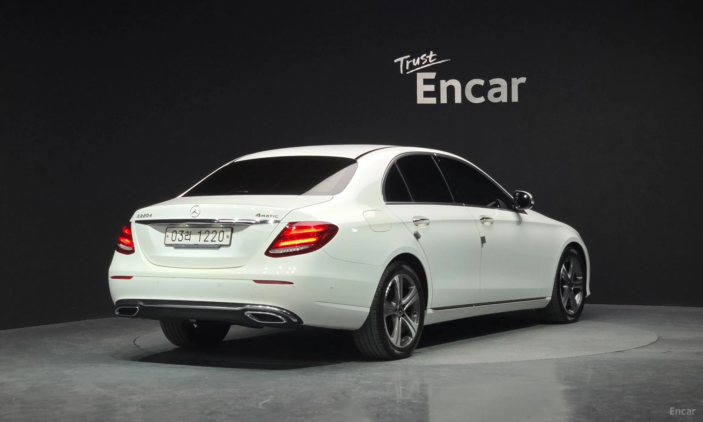 Mercedes Benz E-Class W213 превью 2