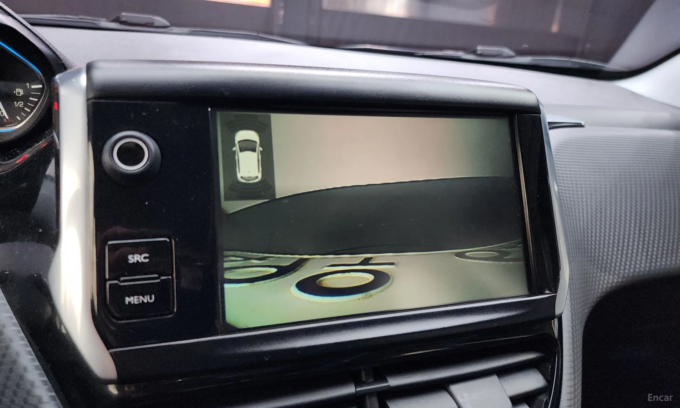 Peugeot 2008. превью 15