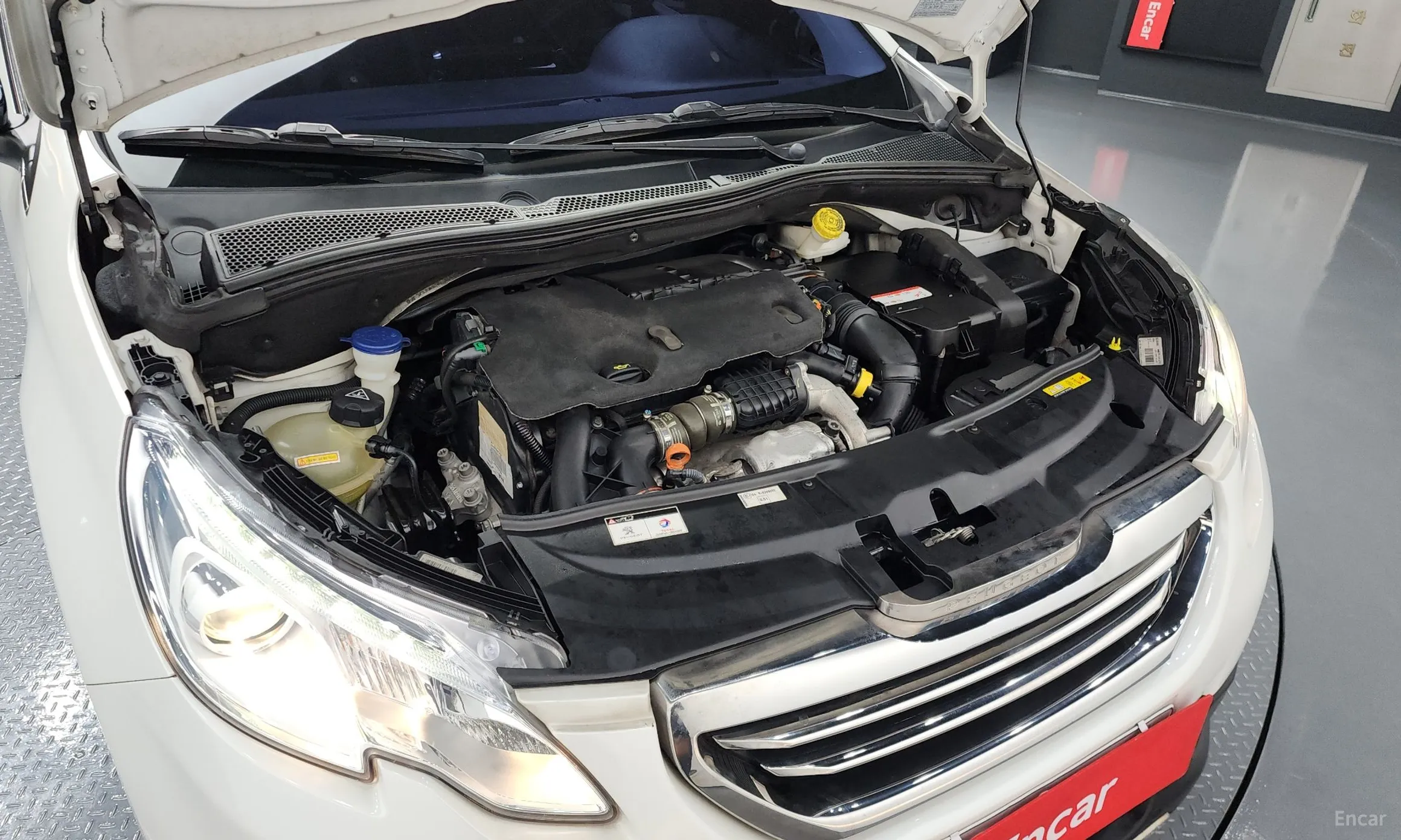Peugeot 2008. превью 6