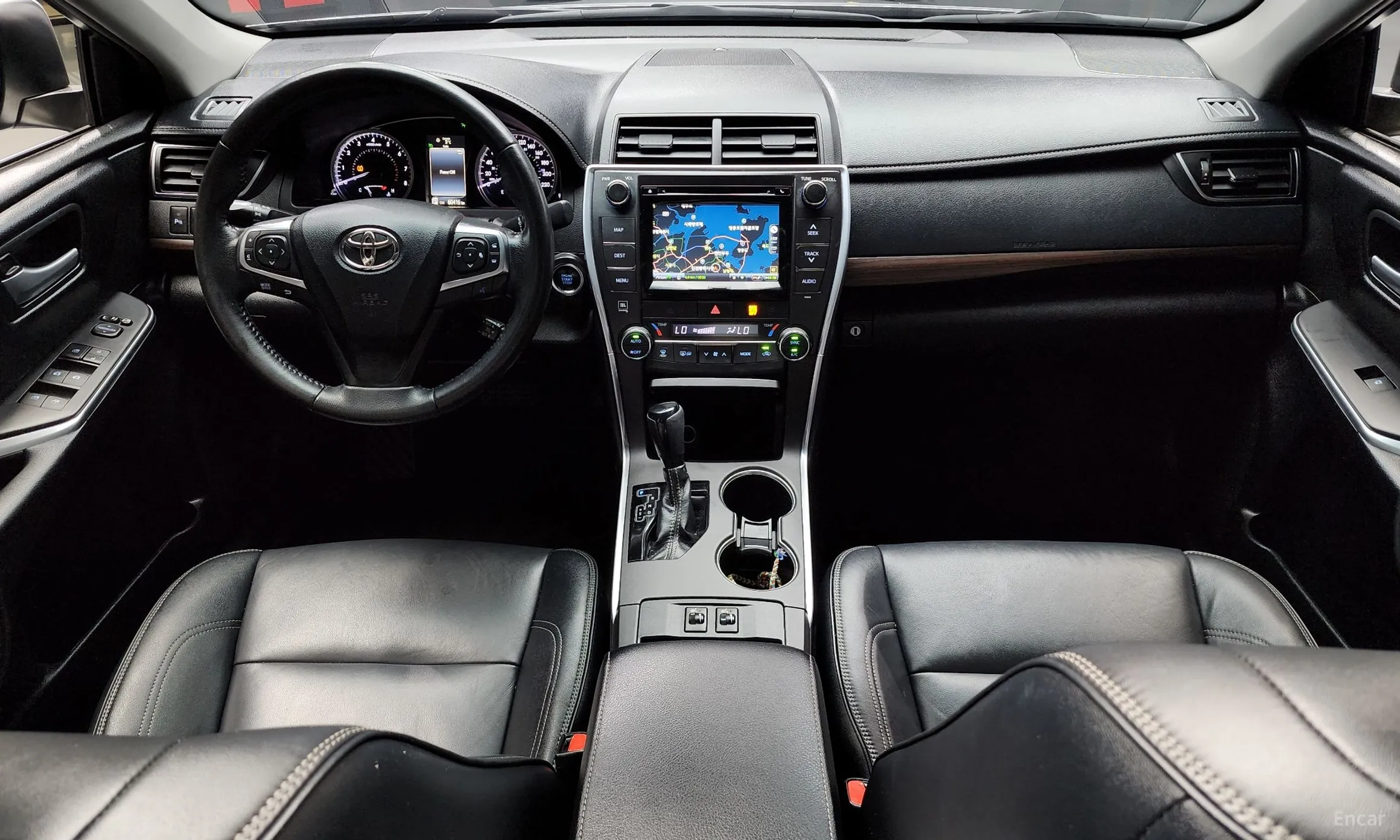 Toyota New Camry превью 7