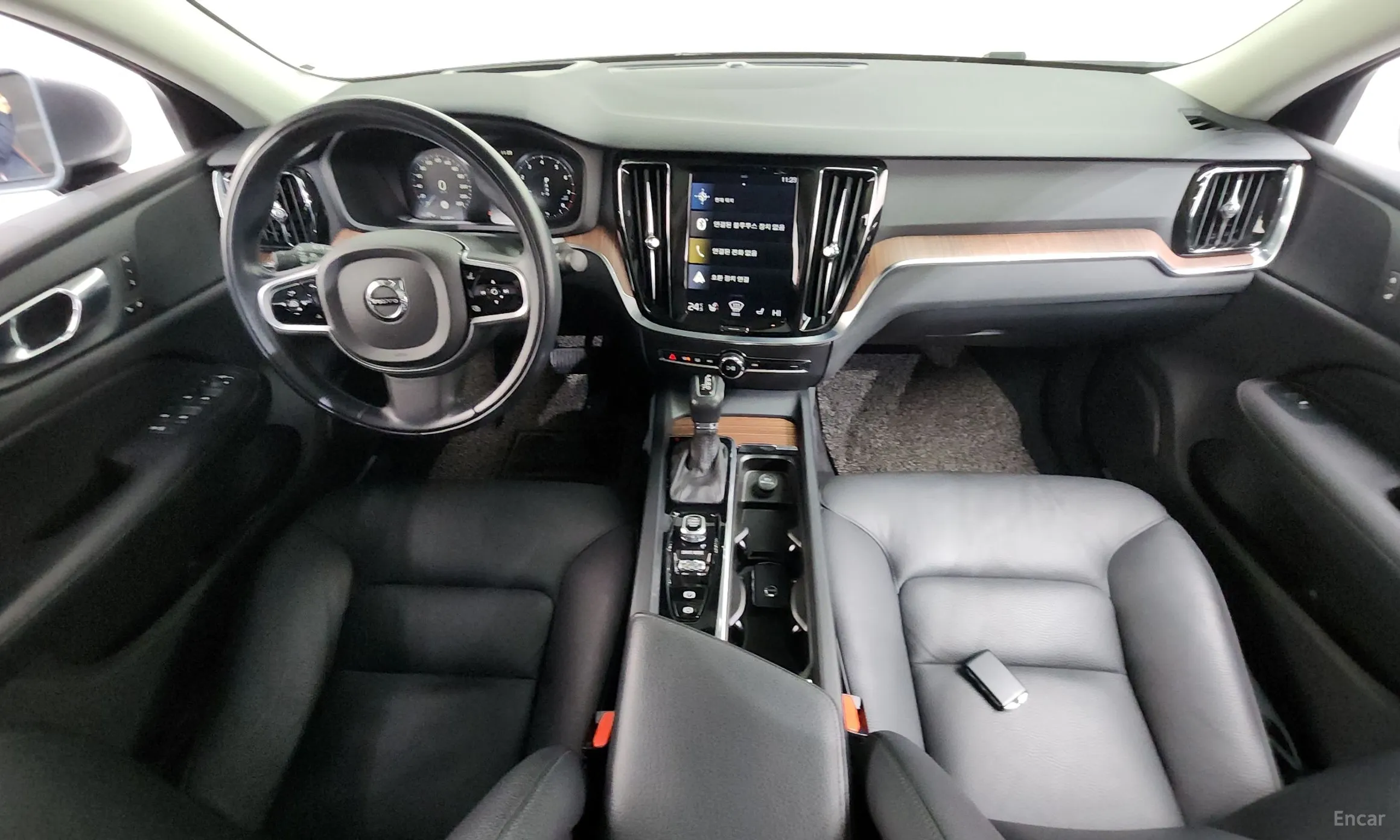 Volvo S60 3rd Generation превью 7