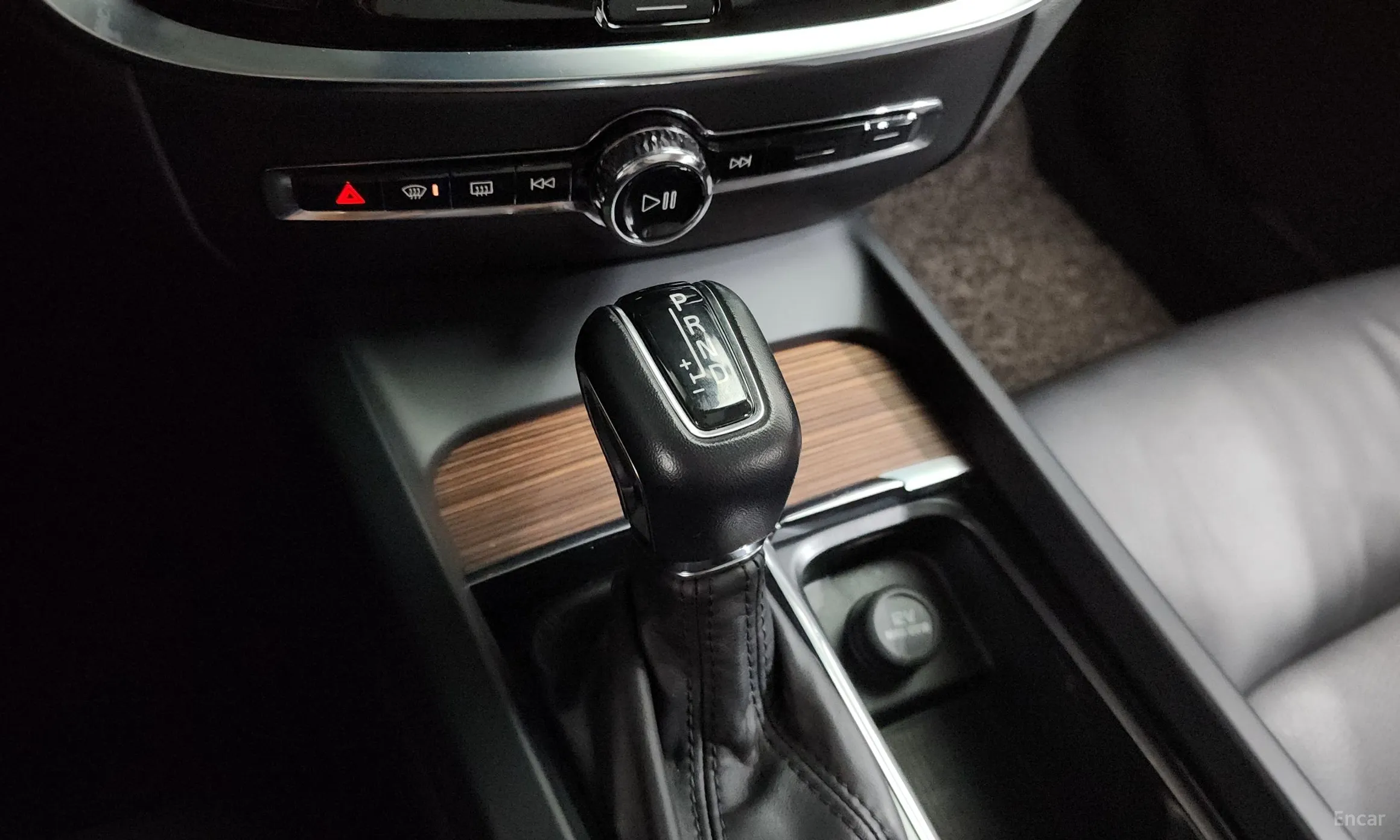 Volvo S60 3rd Generation превью 9