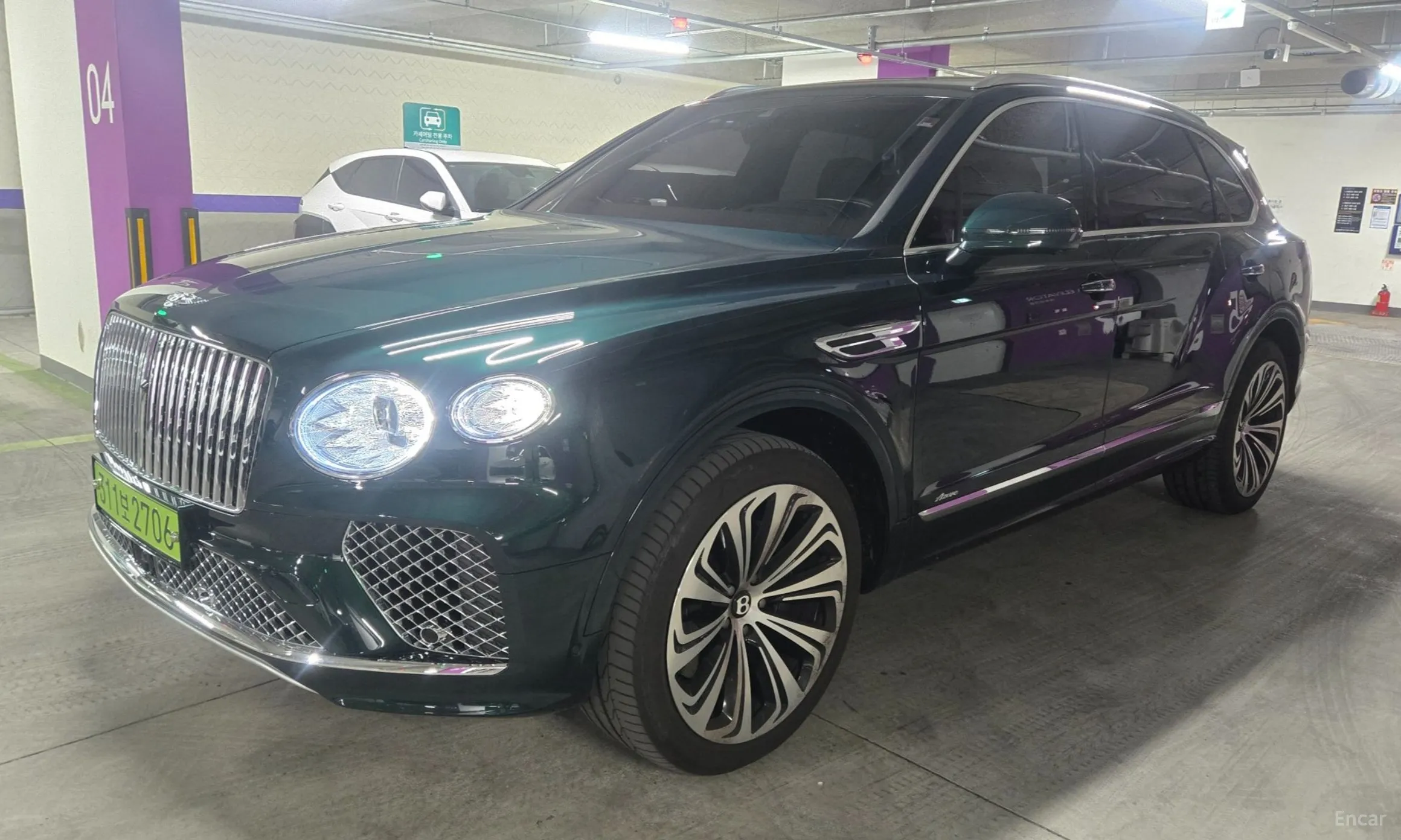 Bentley Bentayga превью 3
