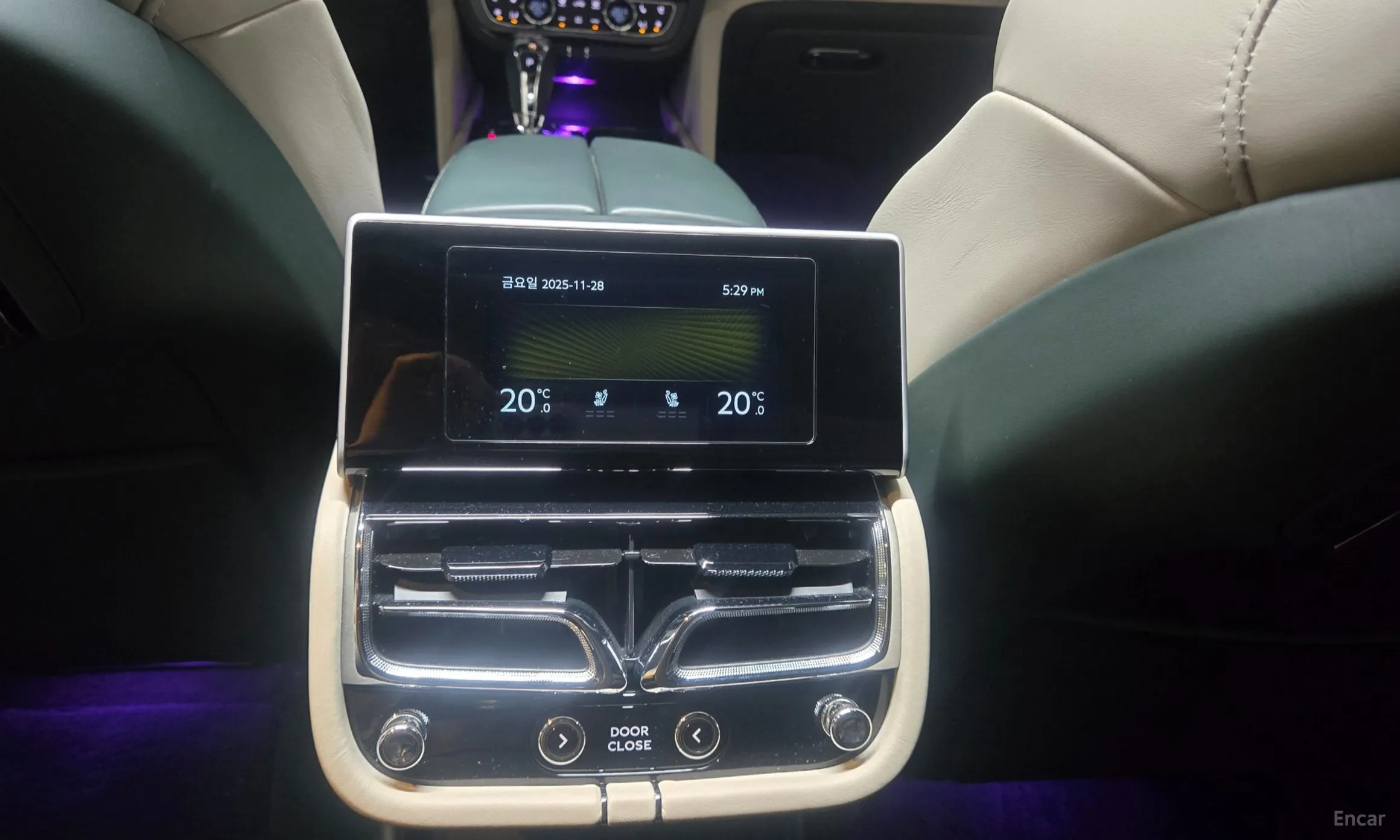 Bentley Bentayga превью 8