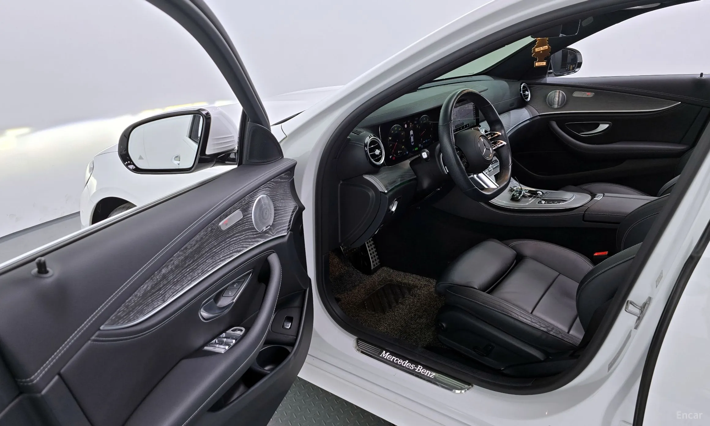 Mercedes Benz E-Class W213 превью 10