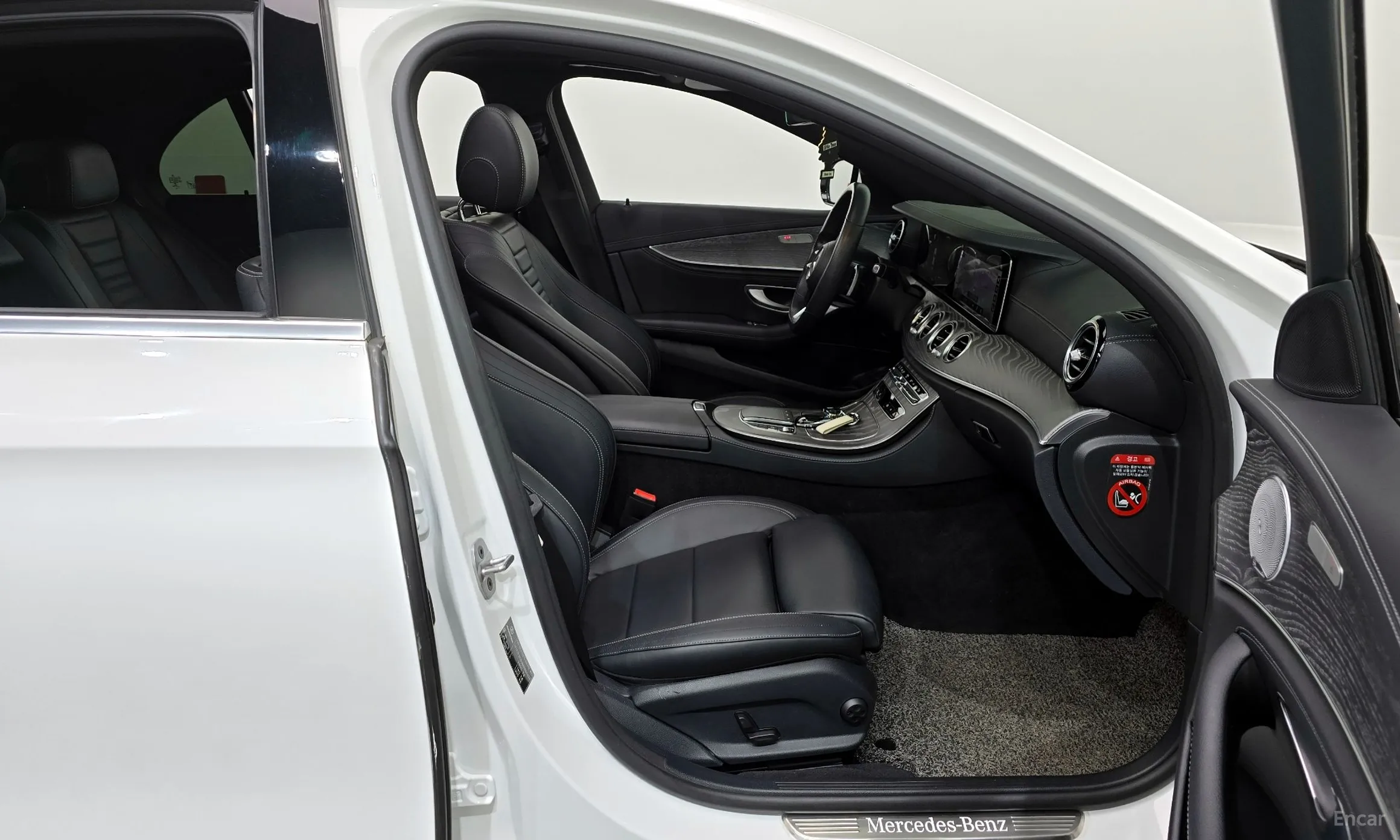 Mercedes Benz E-Class W213 превью 11