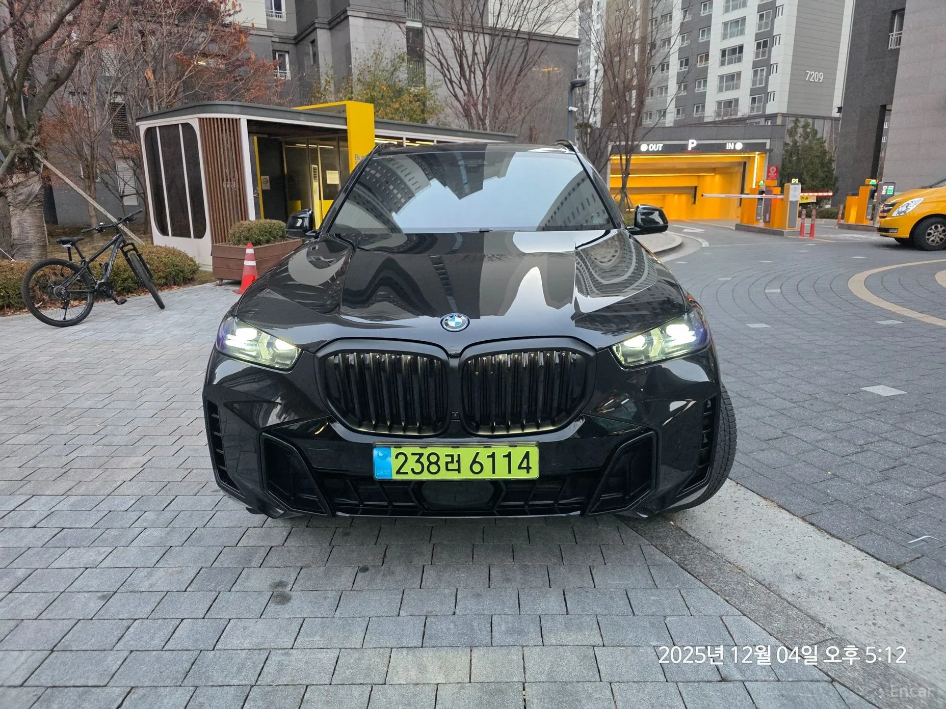 BMW X5 (G05)