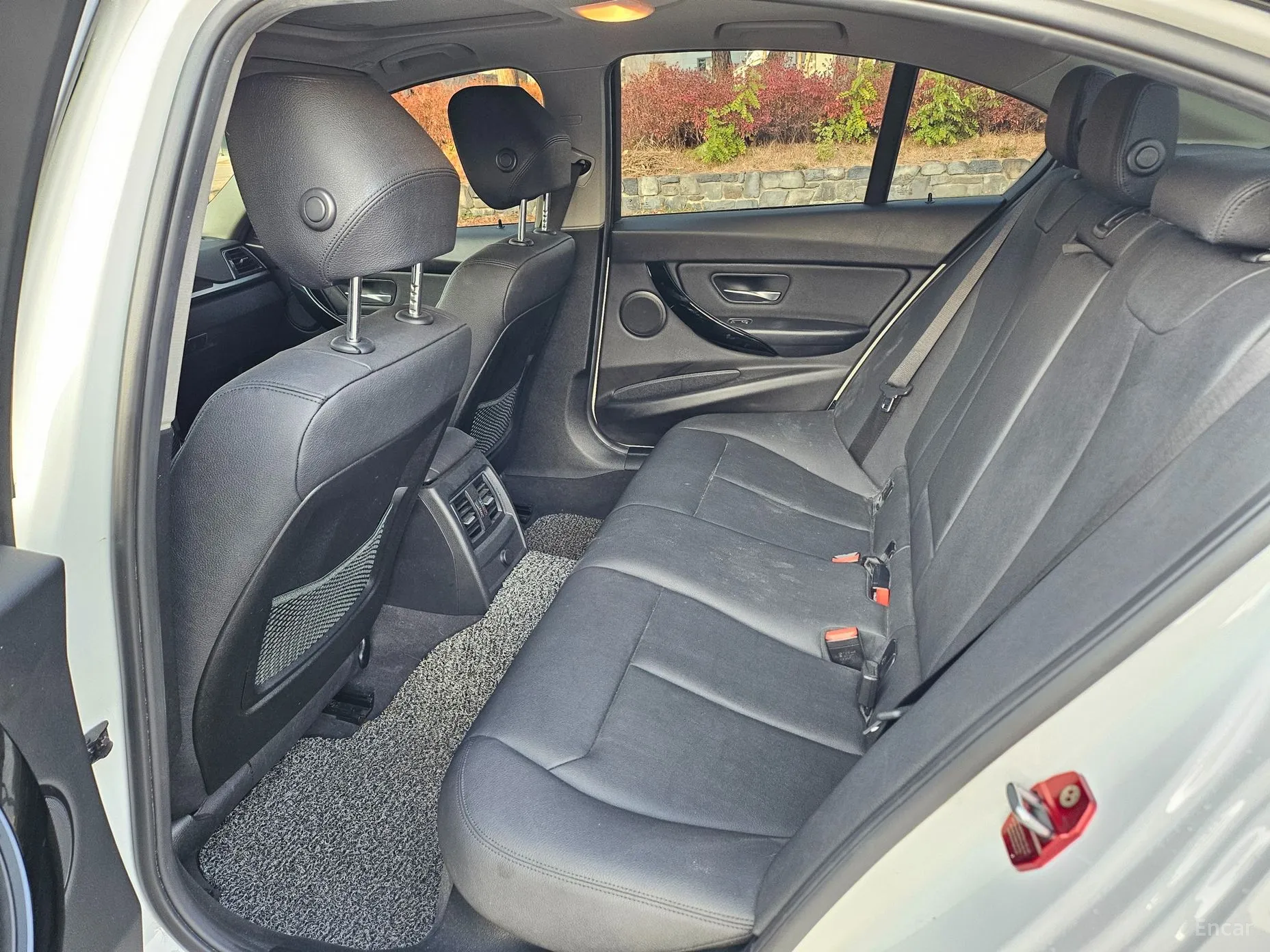 BMW 3 Series (F30) превью 8