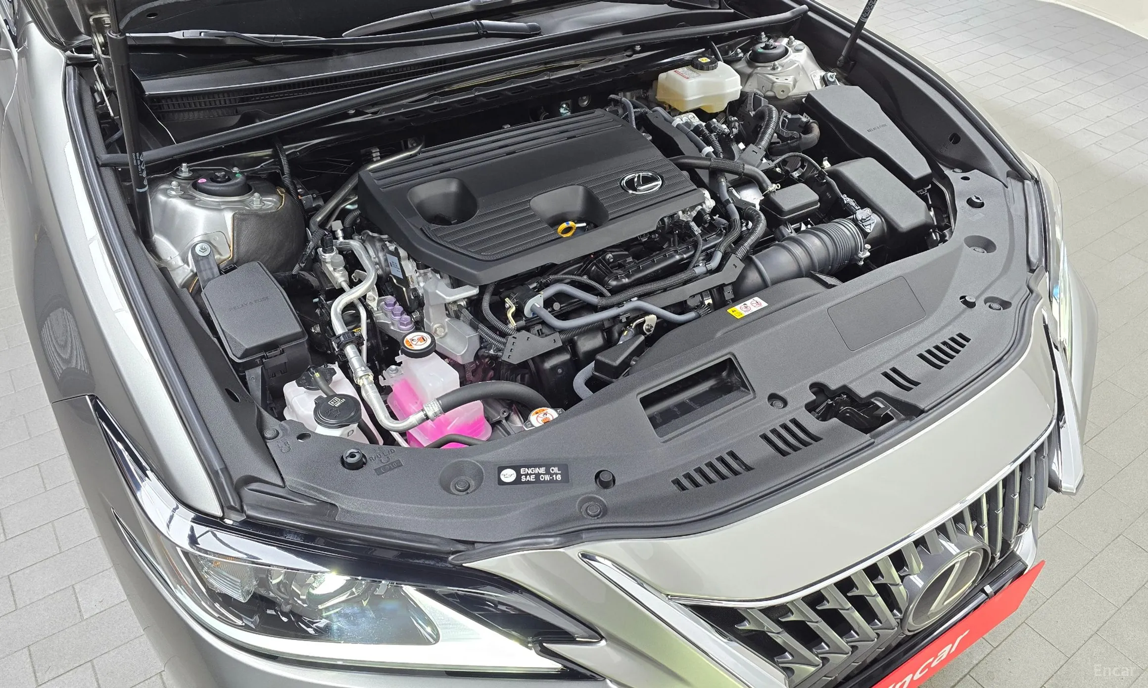 Lexus ES300h 7th Generation превью 6