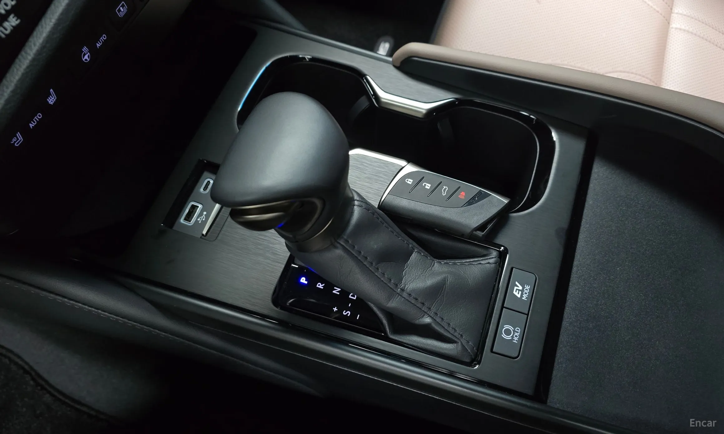 Lexus ES300h 7th Generation превью 9
