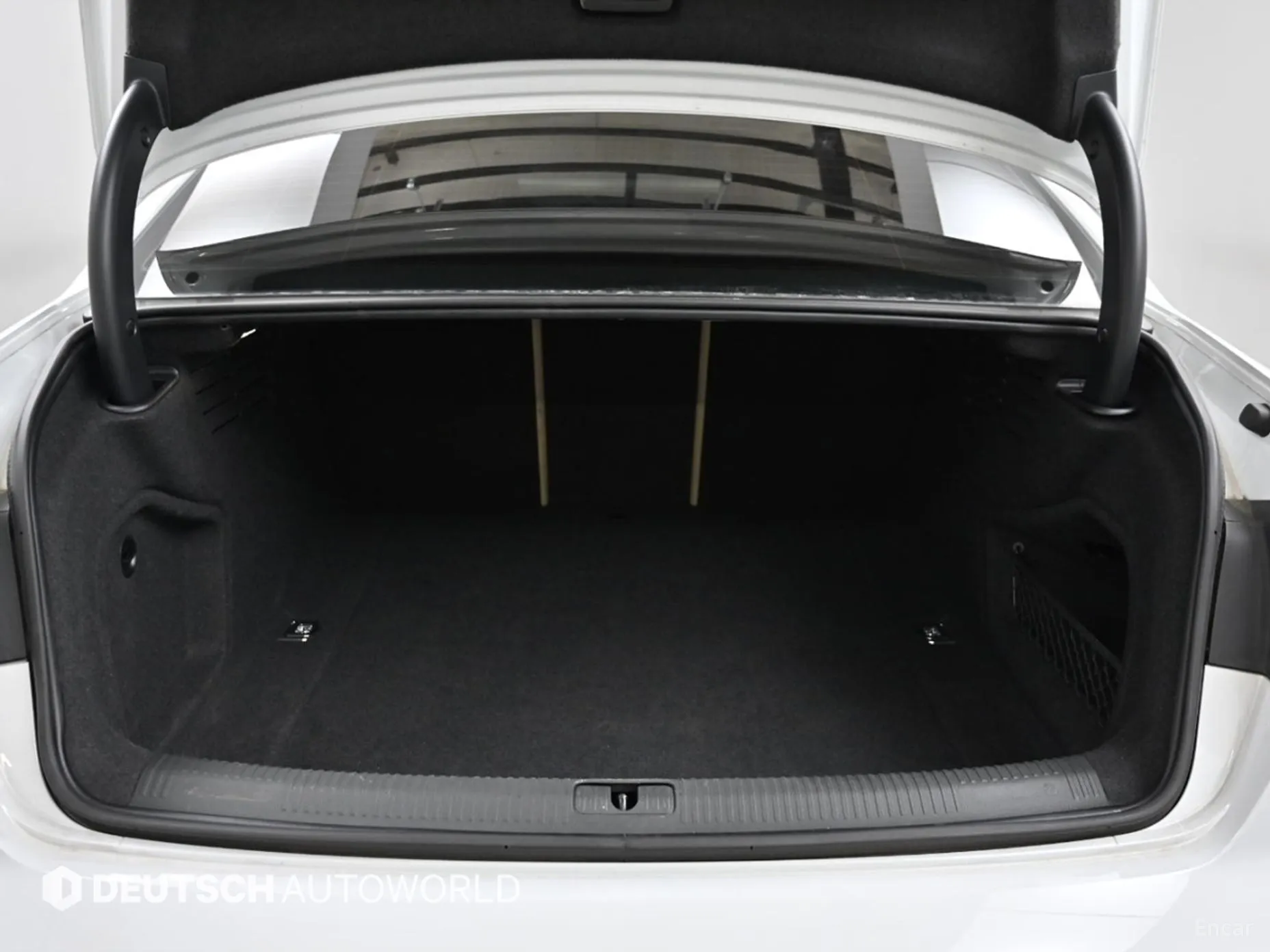 Audi A4 (B9) превью 20