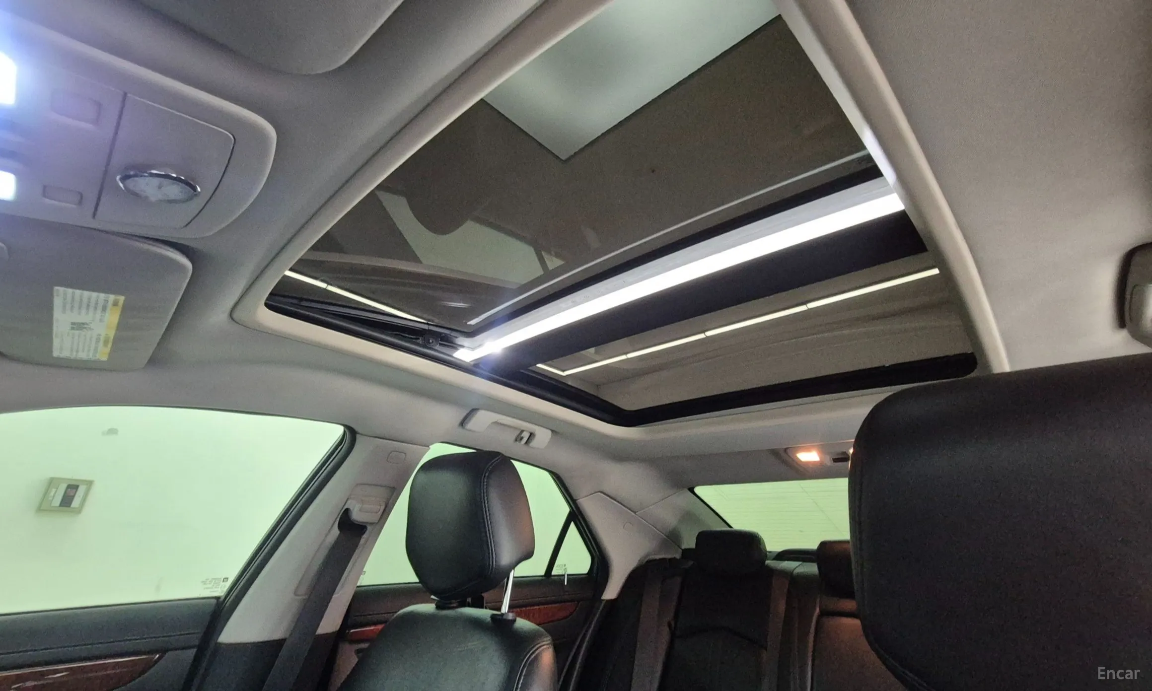Cadillac CTS Gen 1 превью 16