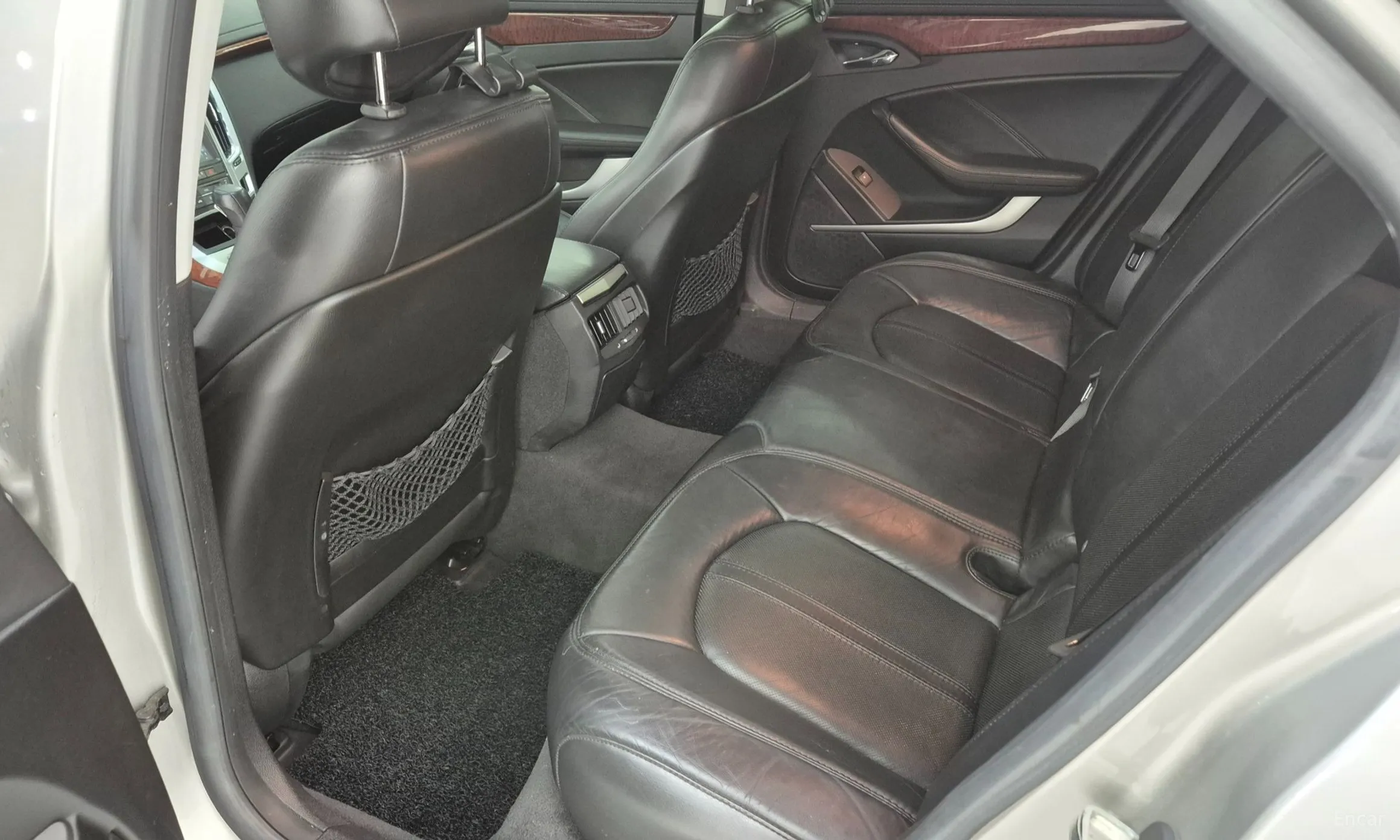 Cadillac CTS Gen 1 превью 9