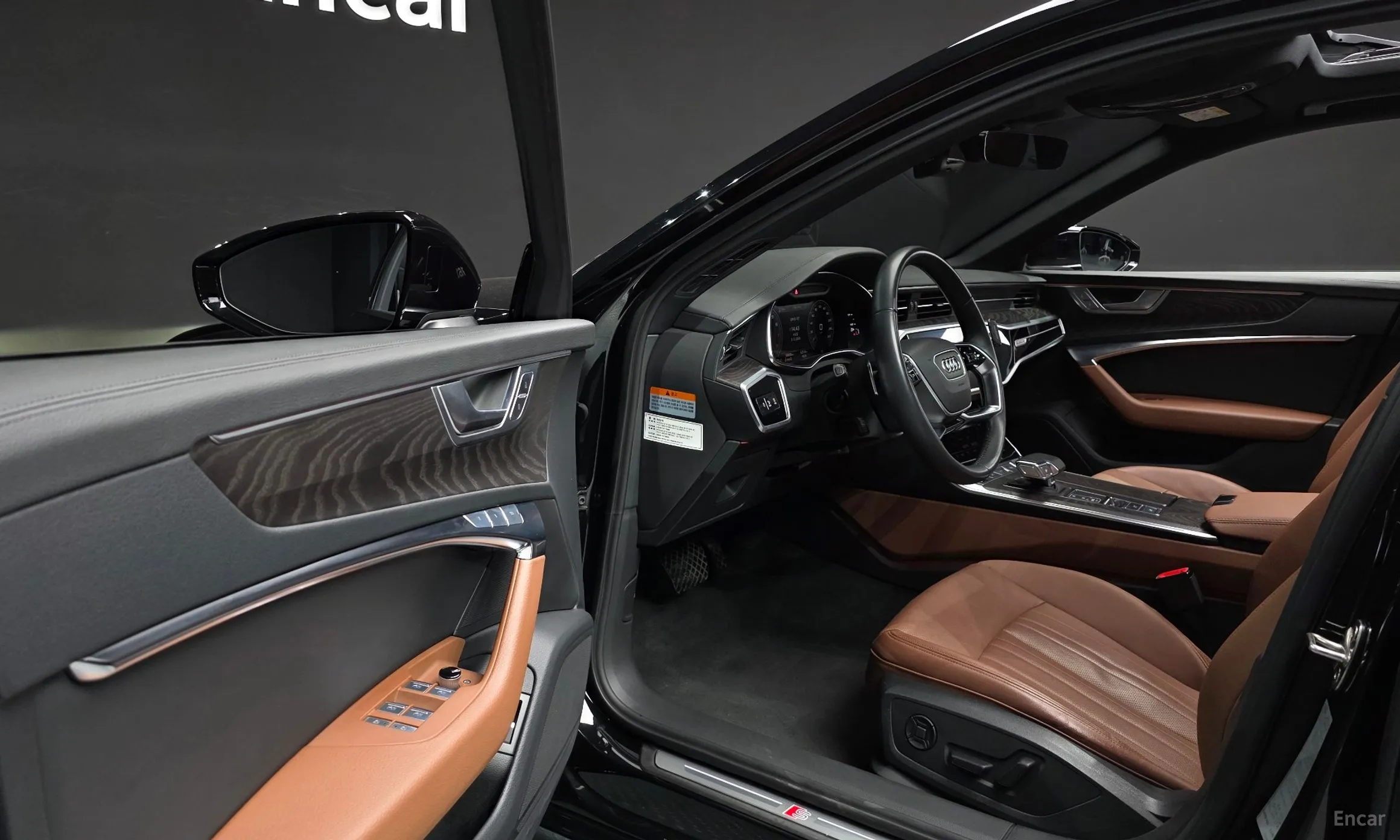 Audi A6 (C8) превью 11