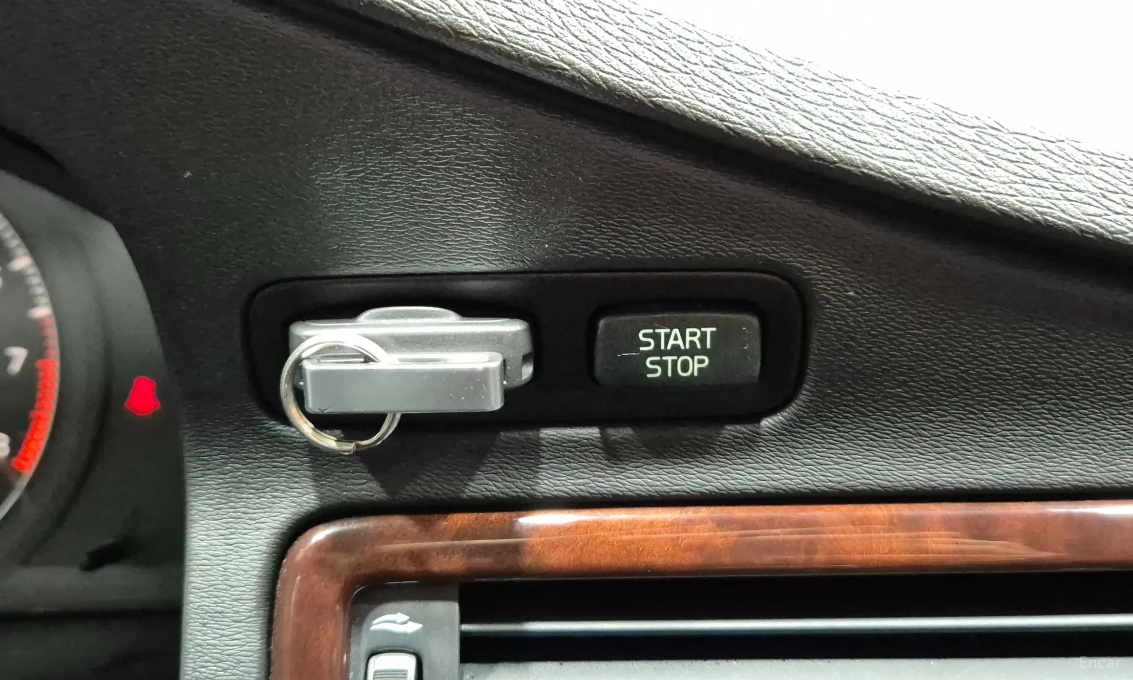Volvo S80 превью 12