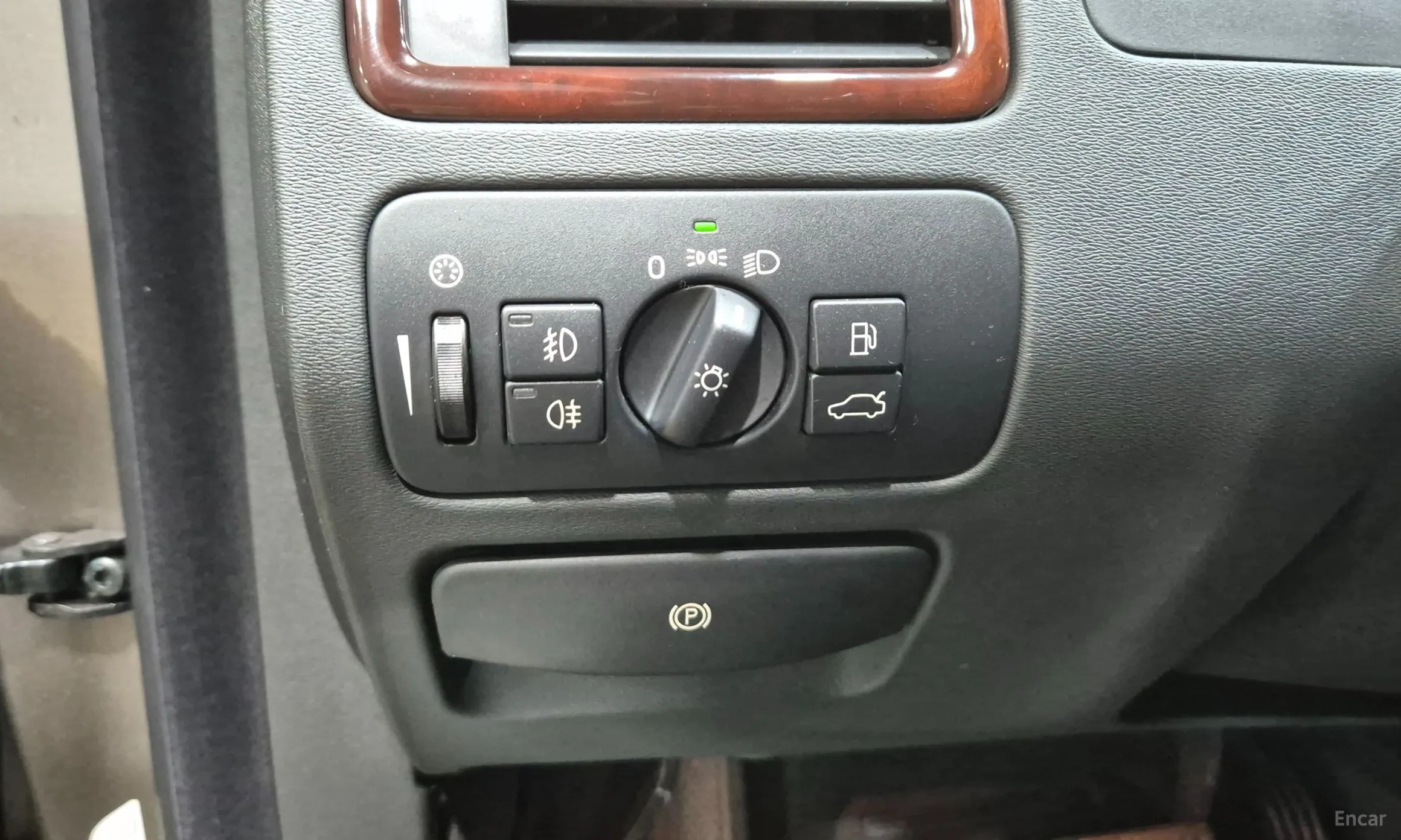 Volvo S80 превью 13