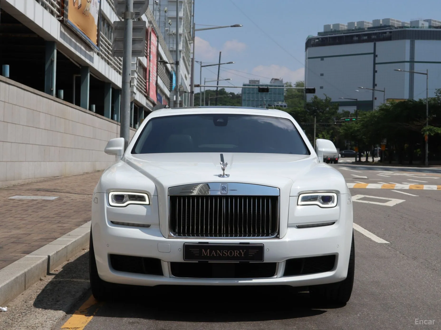 Rolls-Royce Ghost превью 3