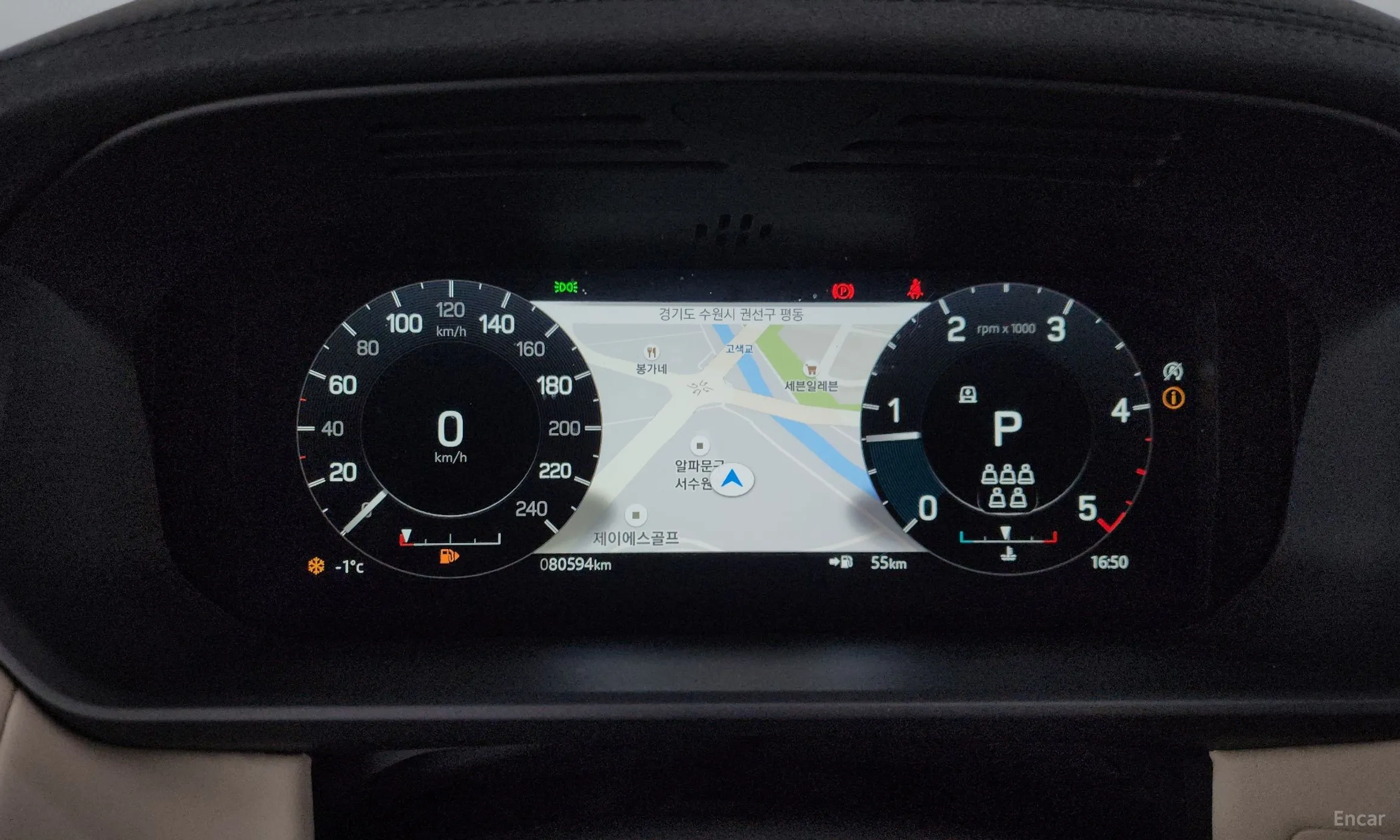 Land Rover Discovery 5 превью 8