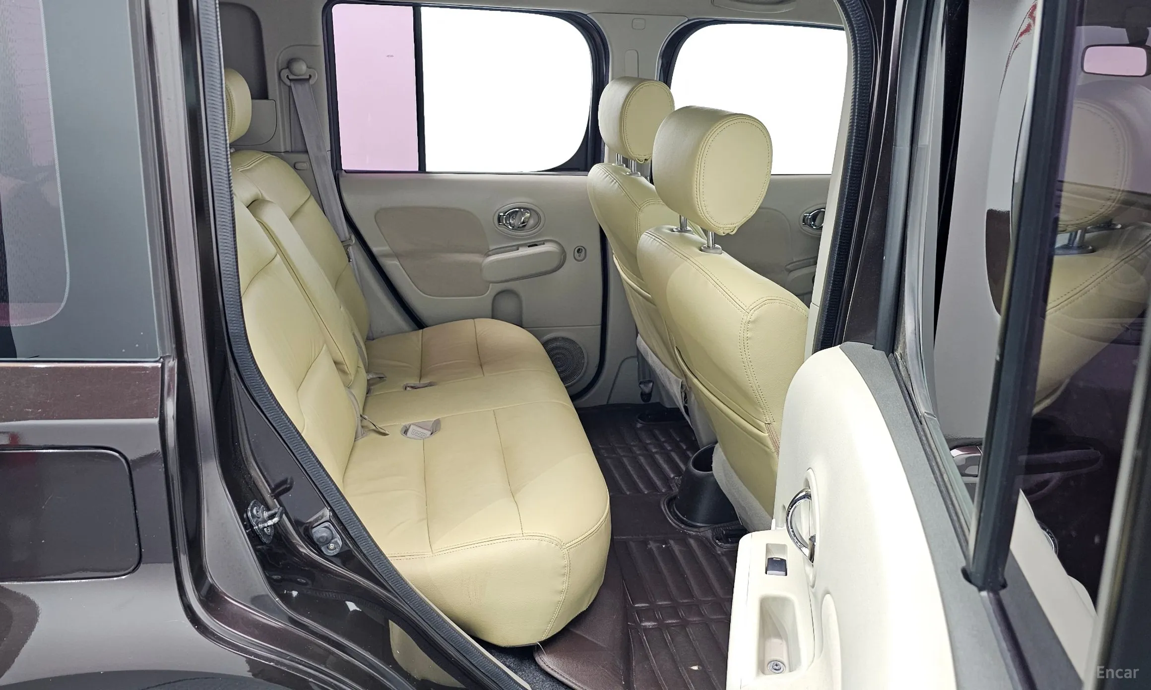 Nissan Cube превью 11