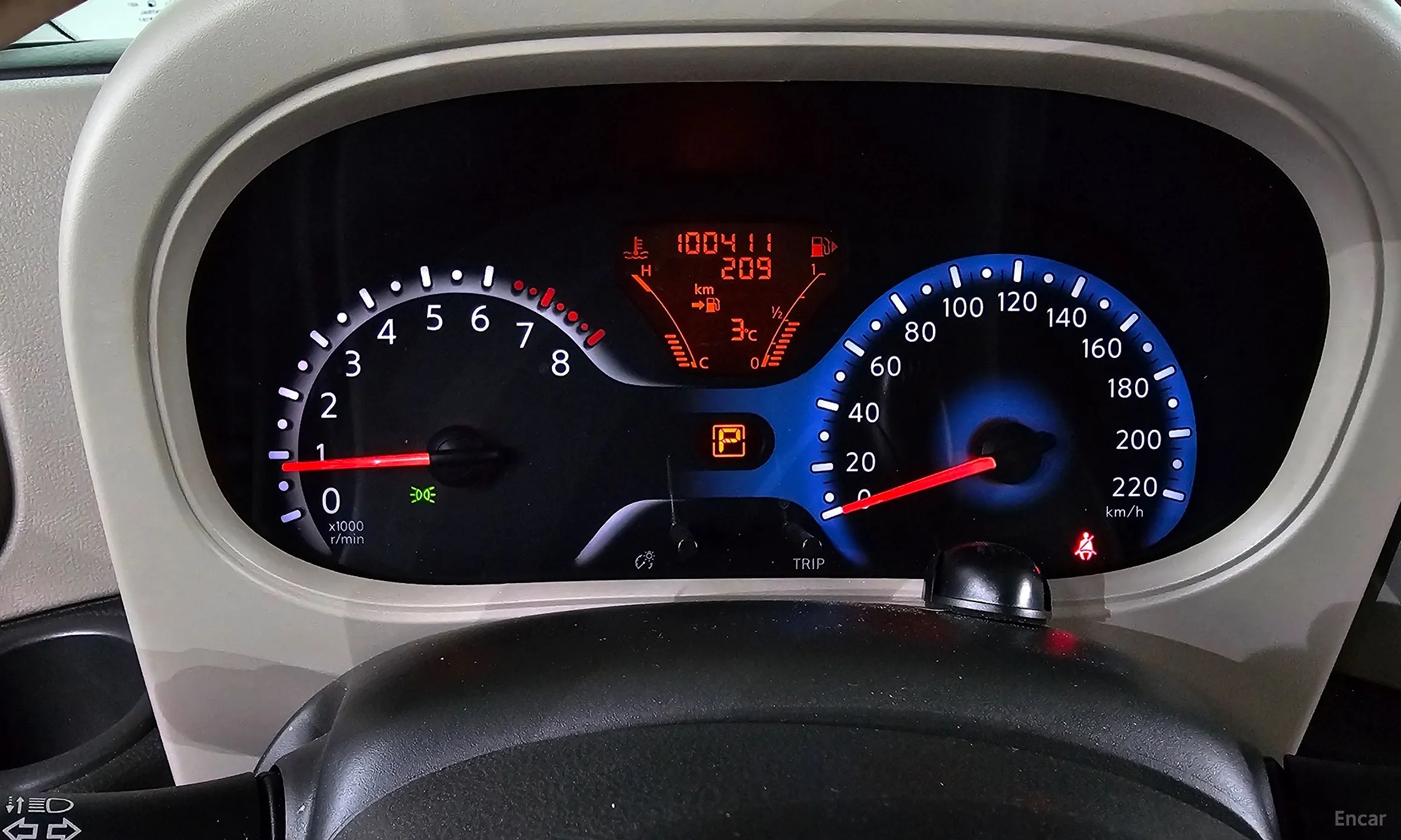 Nissan Cube превью 8
