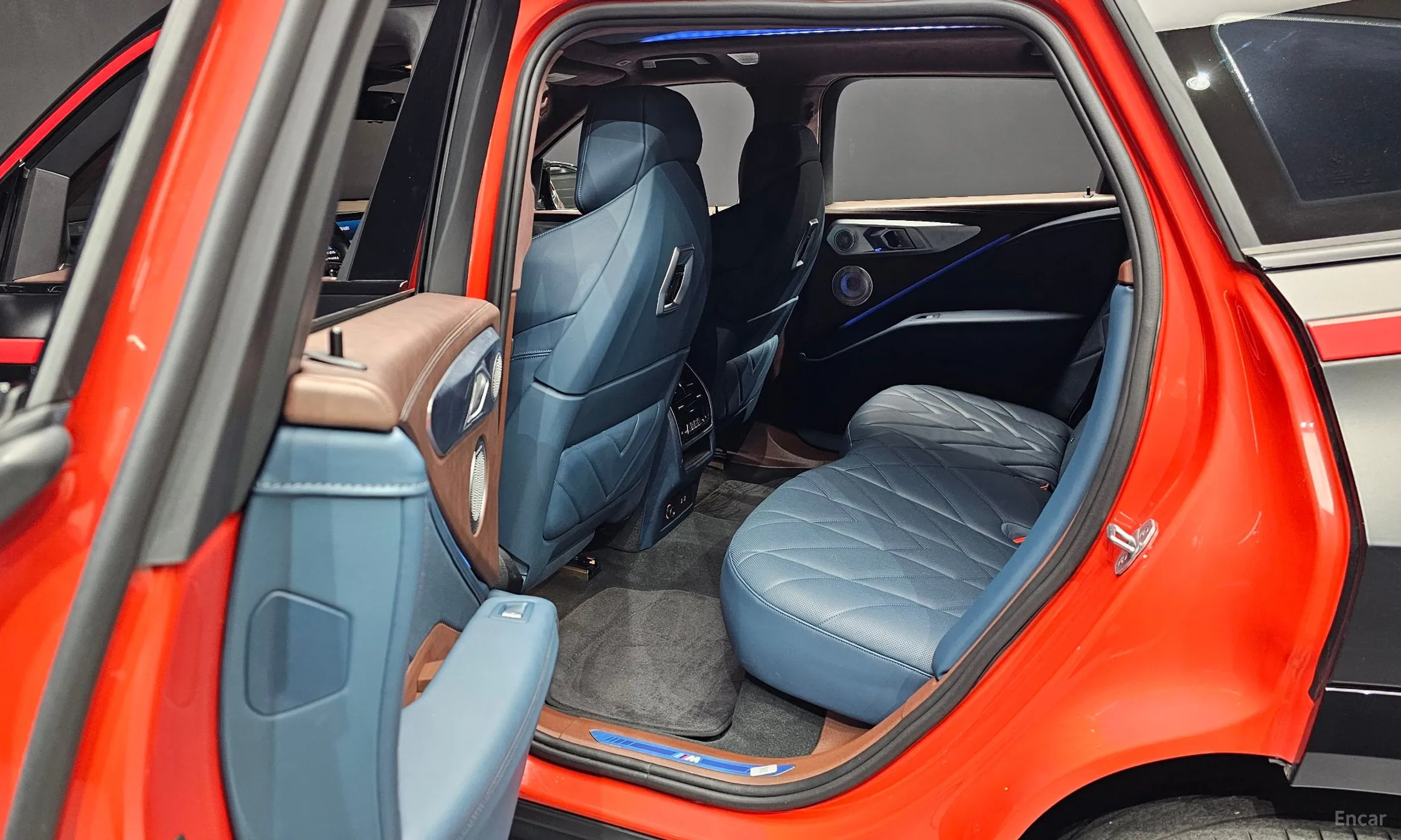 BMW XM (G09) превью 12