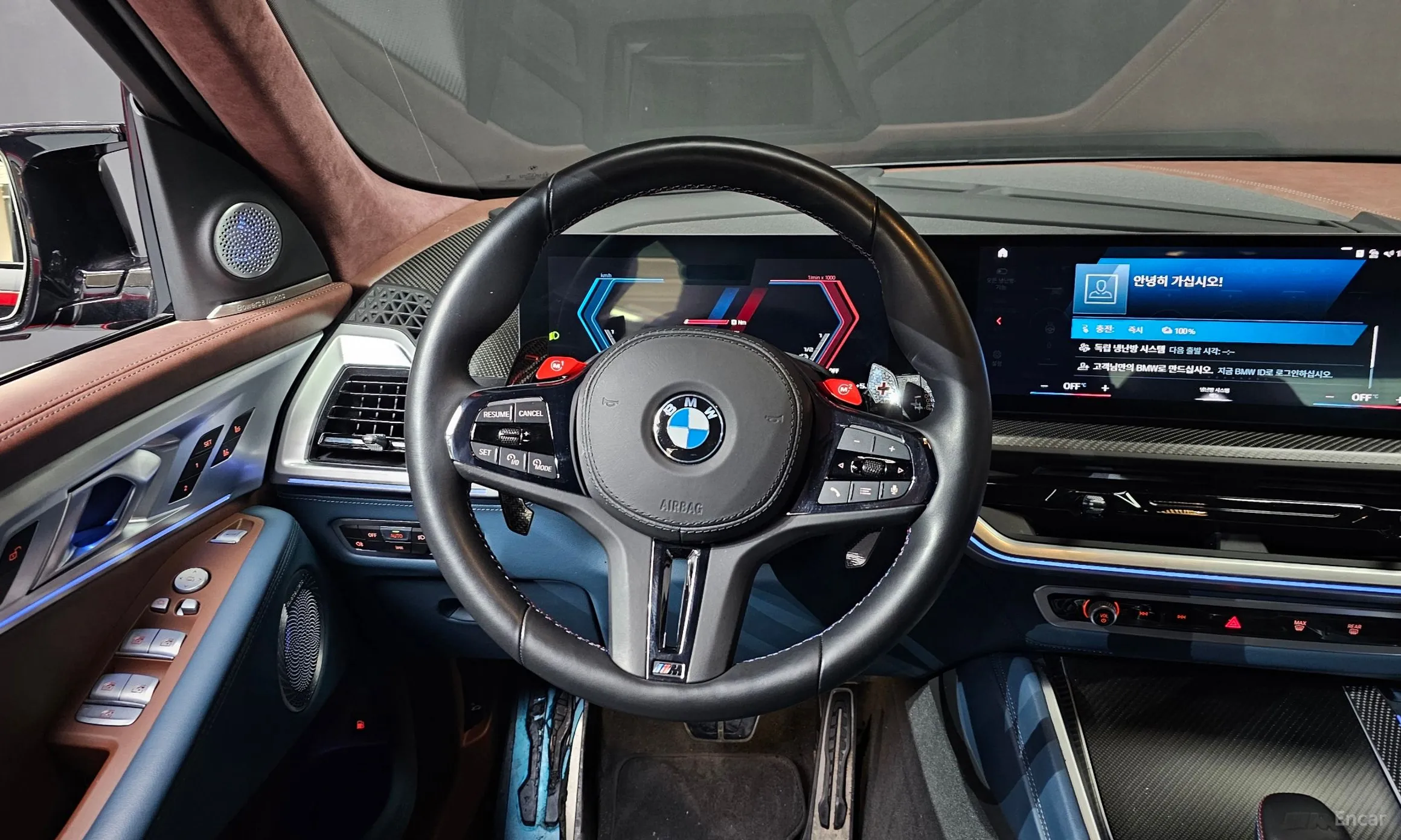 BMW XM (G09) превью 13