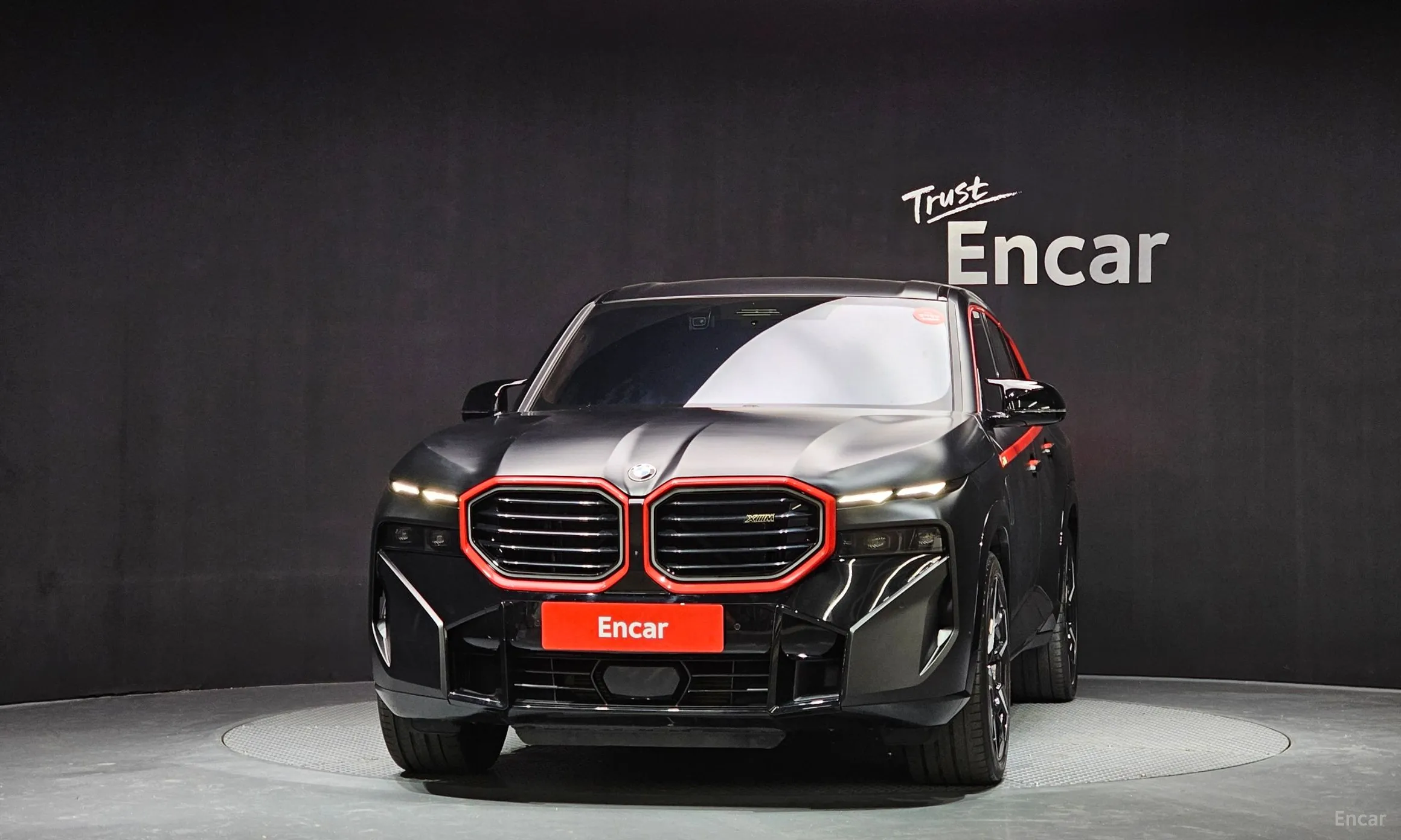 BMW XM (G09) превью 3