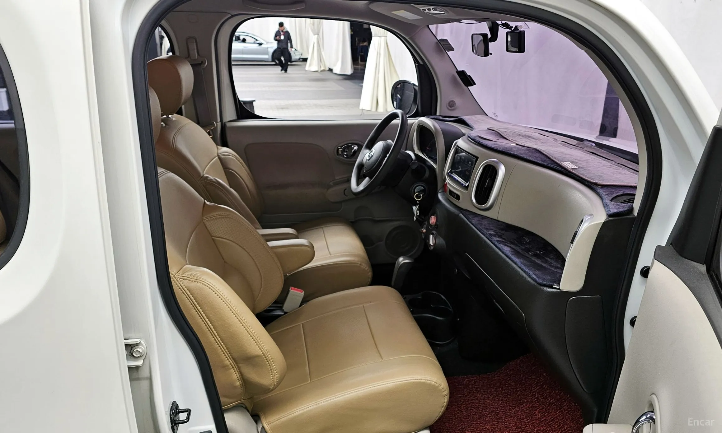 Nissan Cube превью 10