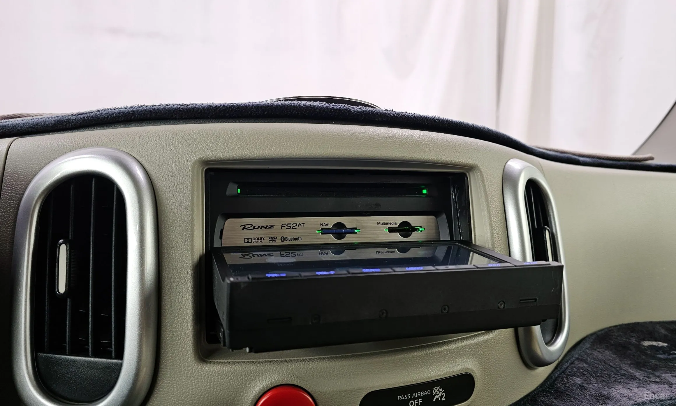 Nissan Cube превью 18