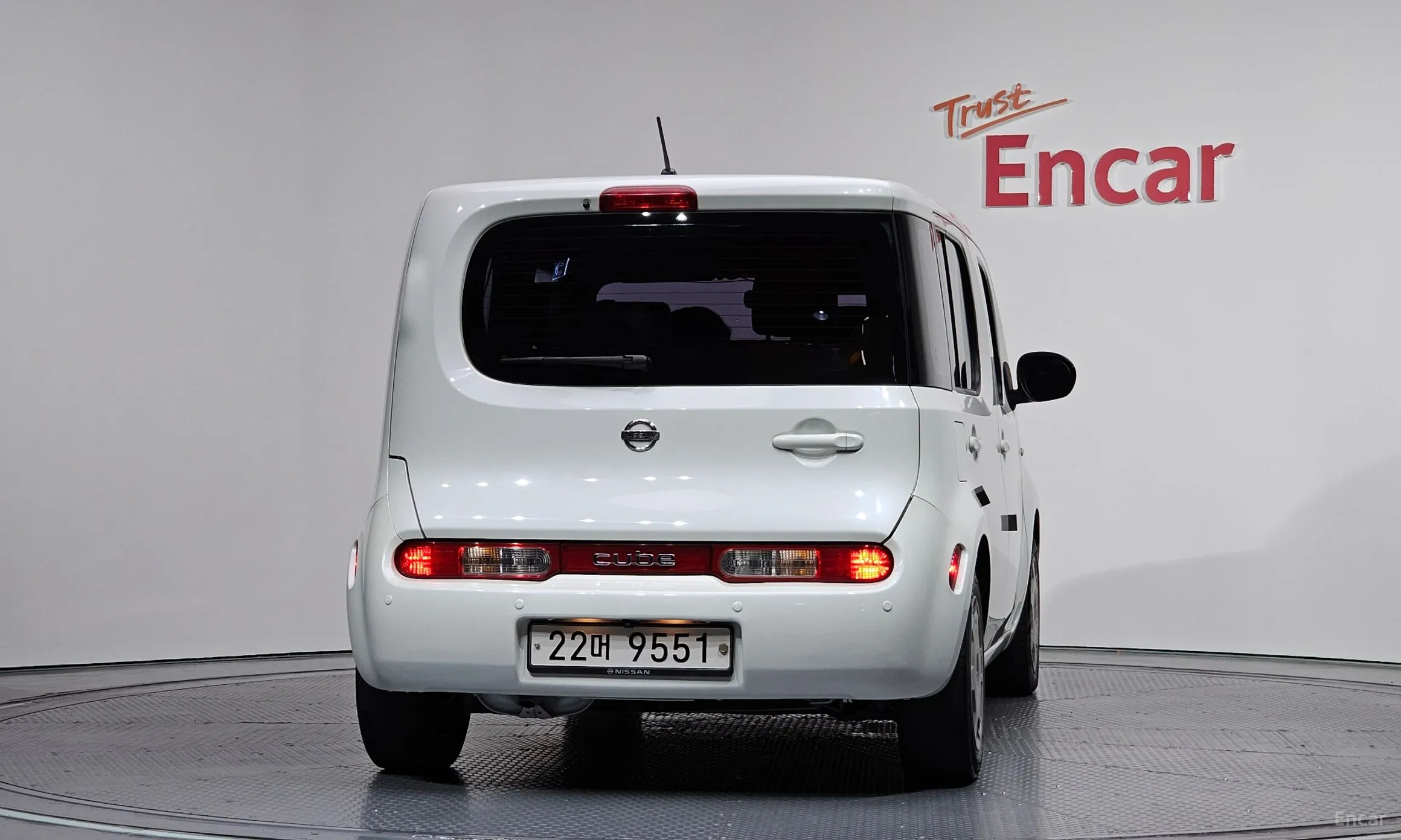 Nissan Cube превью 4